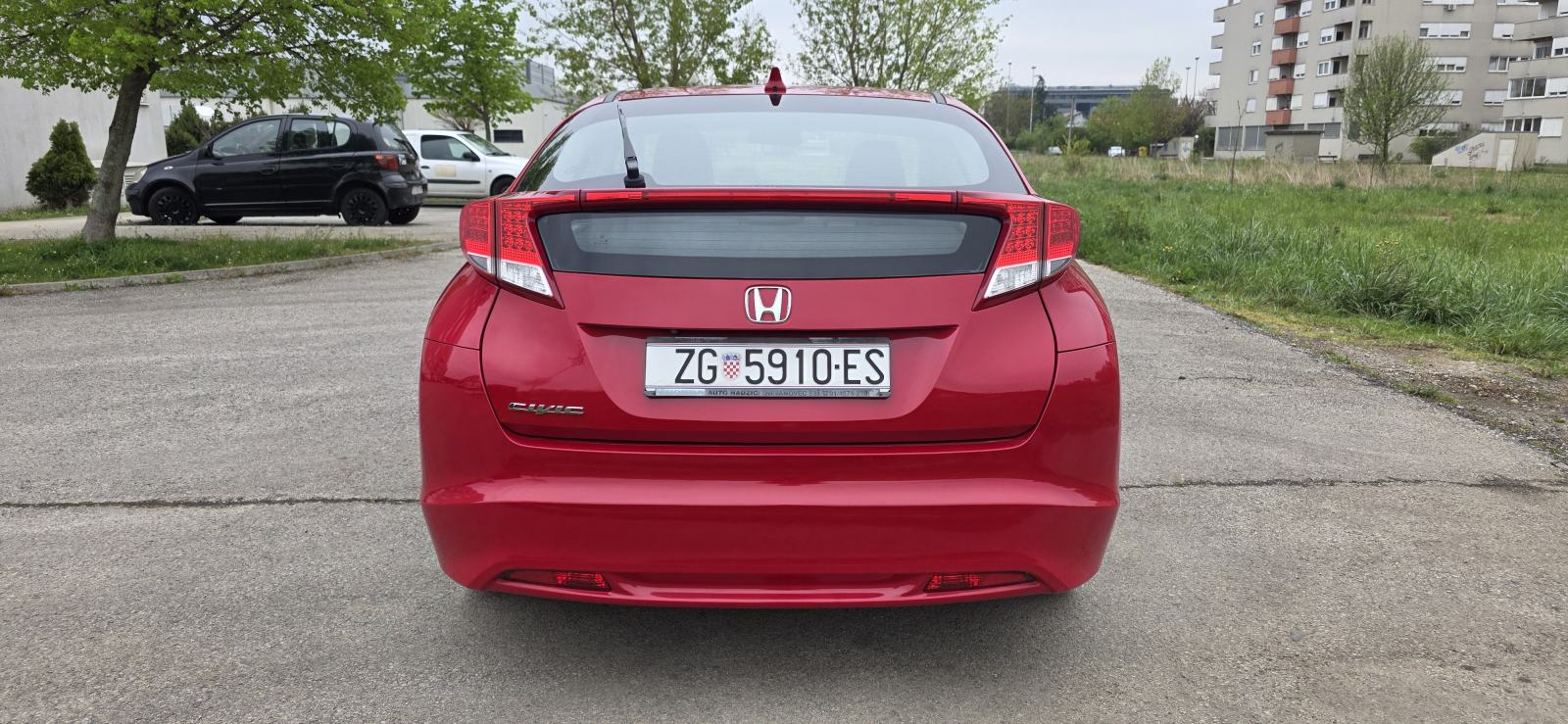 Honda Civic 1,4 reg. do 07/27, Odlično stanje, fotografija 16