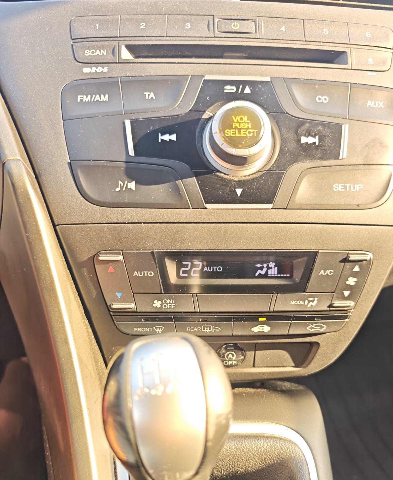 Honda Civic 1,4 Sport, reg.04/2027, odlično stanje, fotografija 13