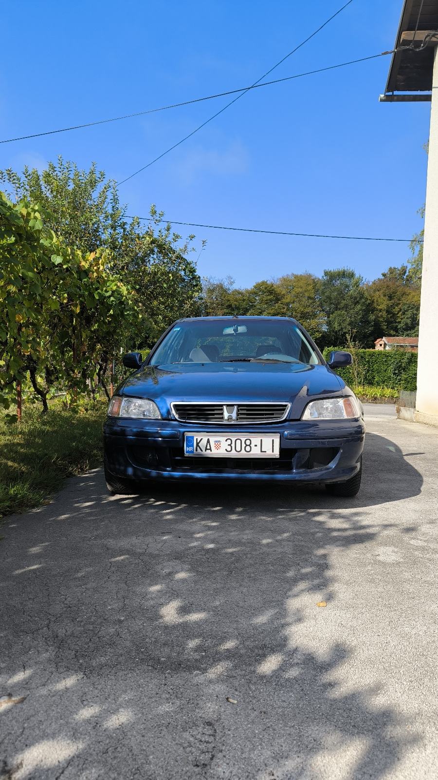 Honda Civic 1.5 155tkm, pogled izvana - slika 1