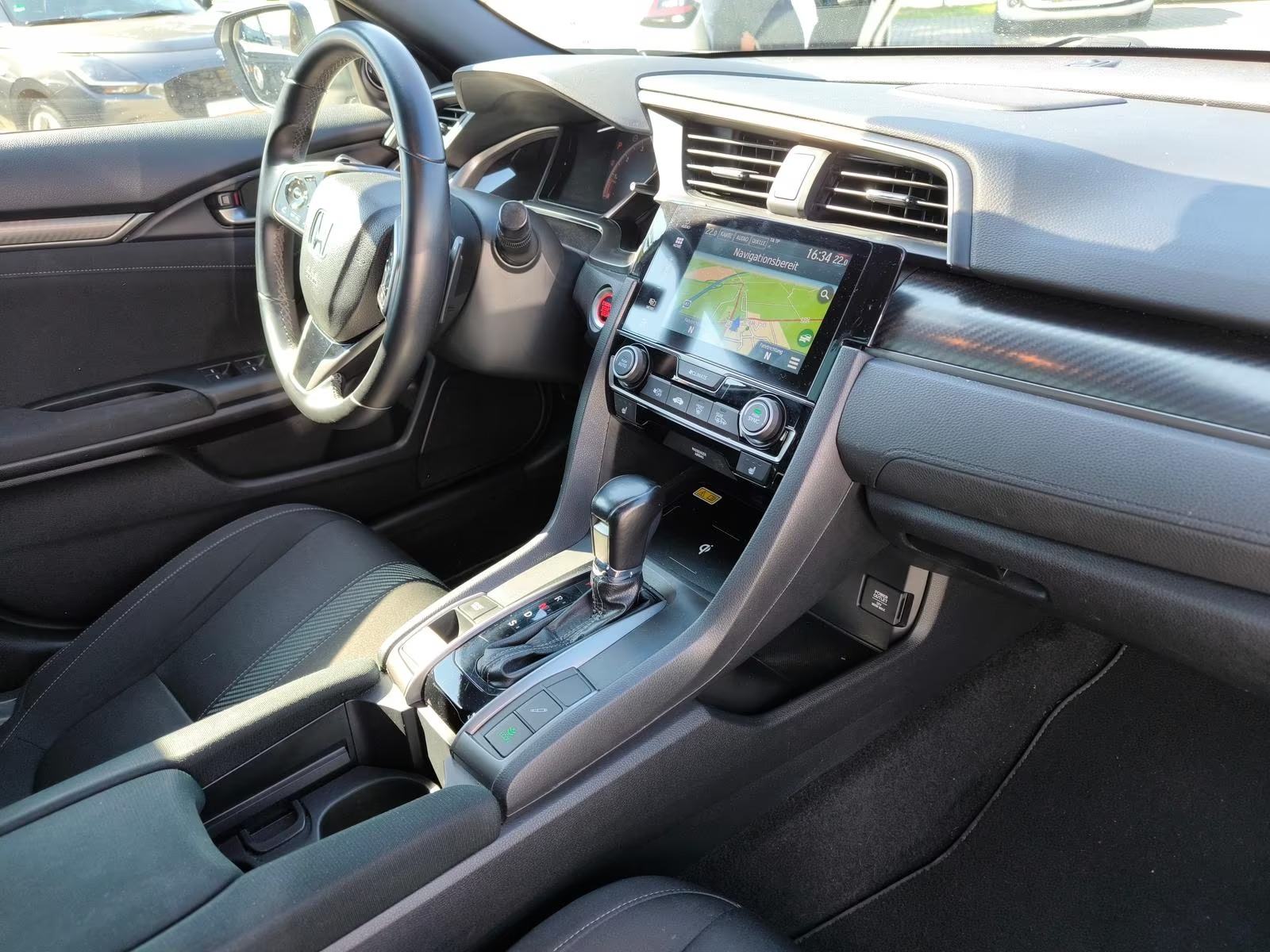 Honda Civic 1.5 Turbo VTEC SPORT PLUS 182ks AUTOMATIC ACC-TEMP. ŠIBER, fotografija 11