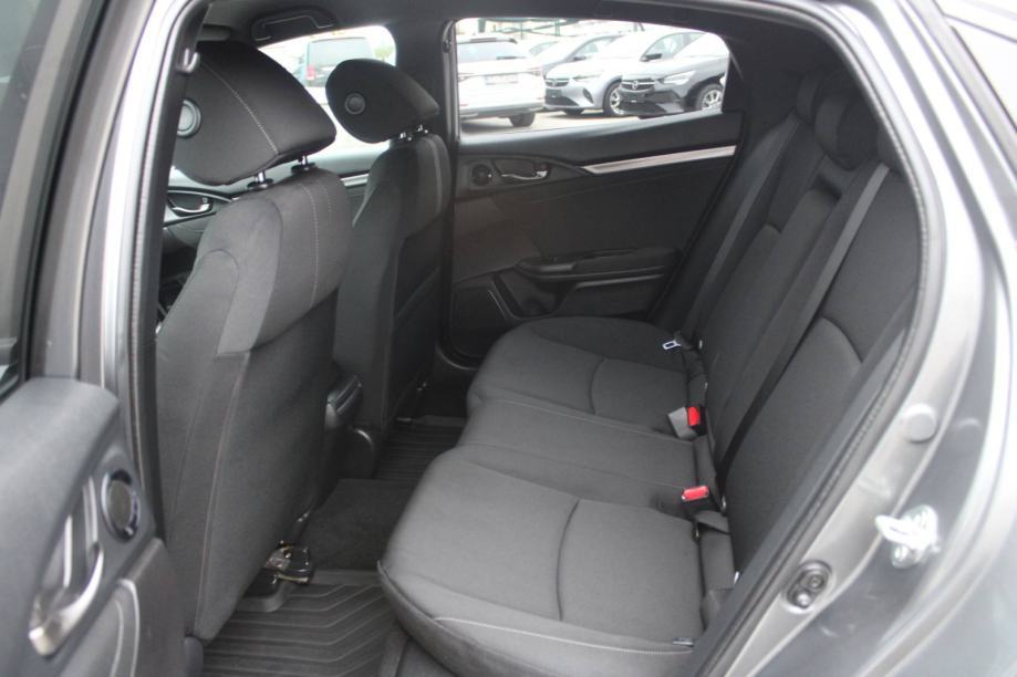 Honda Civic 1,5T, fotografija 9