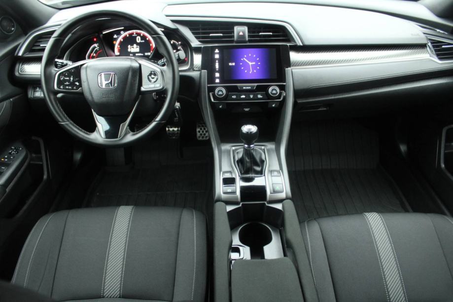 Honda Civic 1,5T, fotografija 11