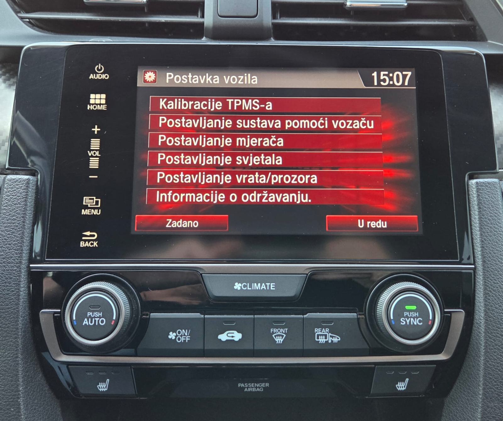 HONDA CIVIC 1,5T SPORT*HR.VOZILO*REG DO:09/2026*LED NAVI ALU GARANCIJA, fotografija 16