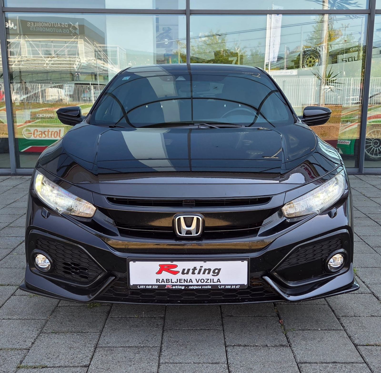 HONDA CIVIC 1,5T SPORT*HR.VOZILO*REG DO:09/2026*LED NAVI ALU GARANCIJA, fotografija 2