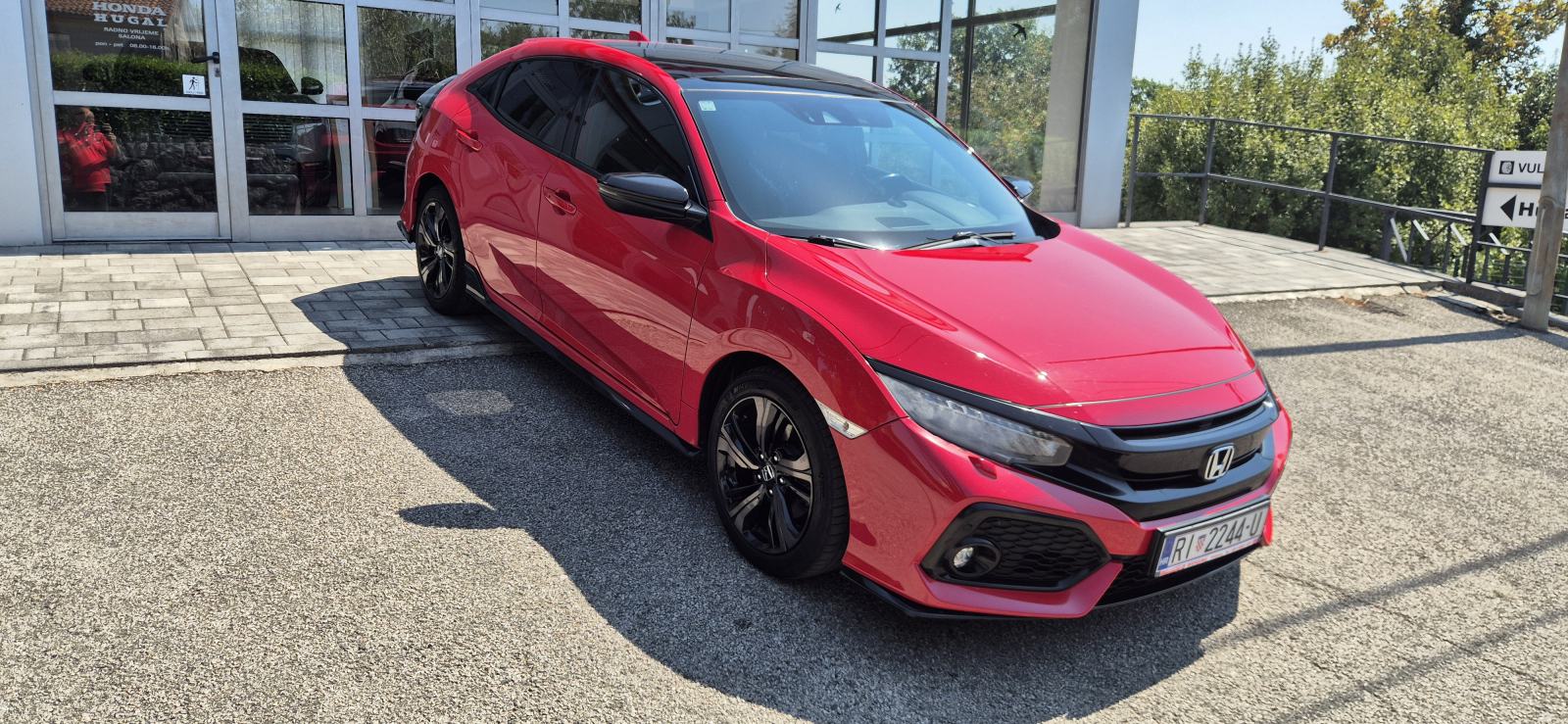 Honda Civic 1,5T Sport plus, fotografija 2