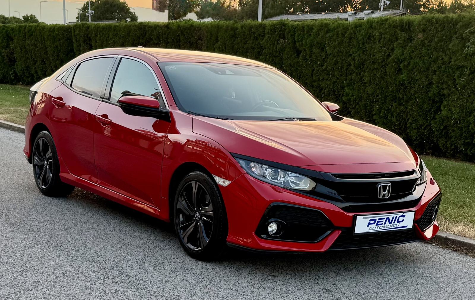 Honda Civic 1,6 AUTOMATIK = 124 000 km = Kamera - Virtual - NIJE UVOZ, fotografija 3