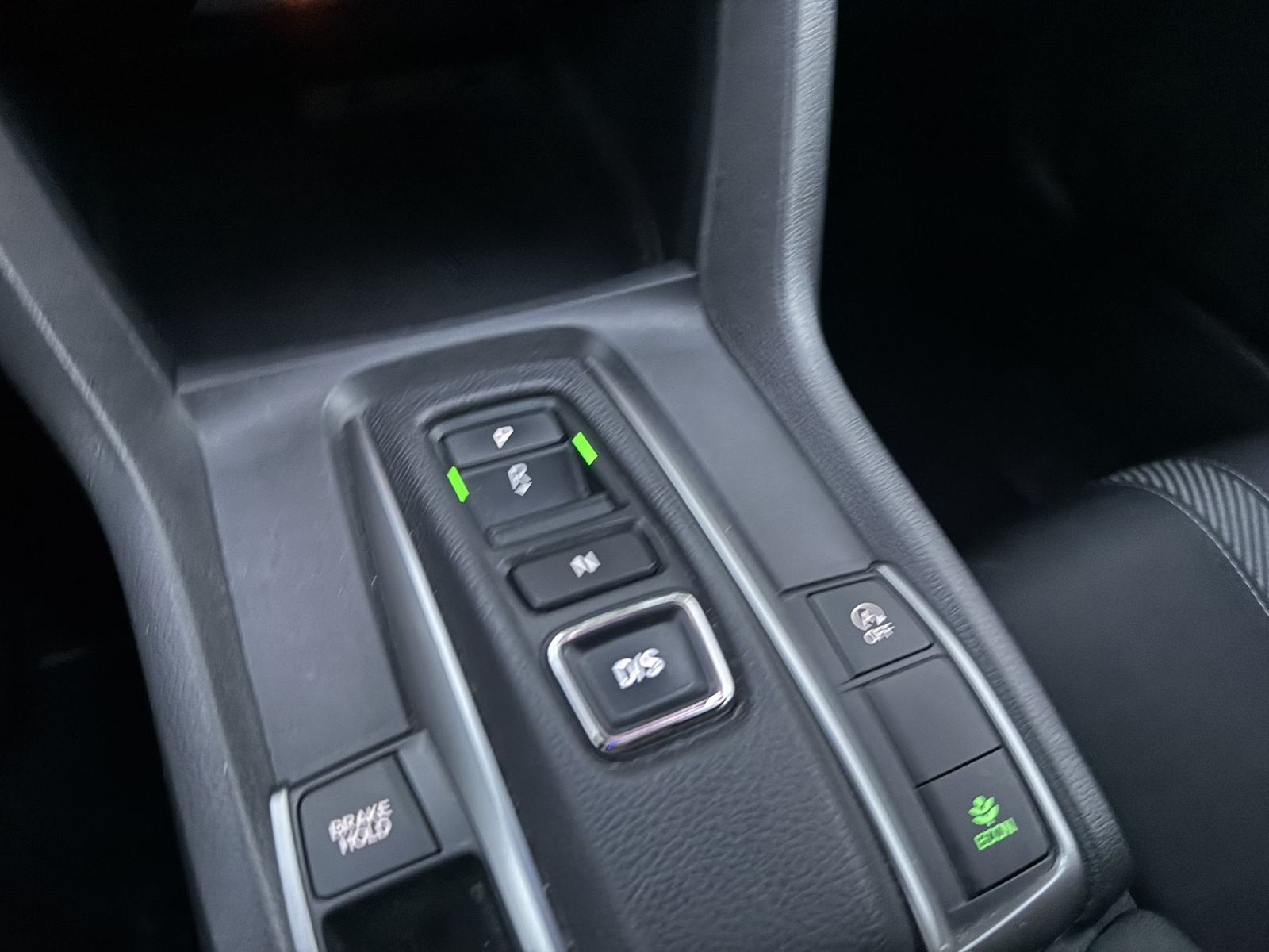 Honda Civic 1,6 AUTOMATIK = 124 000 km = Kamera - Virtual - NIJE UVOZ, fotografija 9