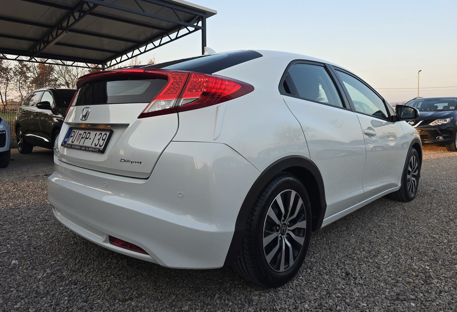 Honda Civic 1,6 i-DTEC 1.Vlasnik, servisna svi servisu u Hondi, PERLA, fotografija 7