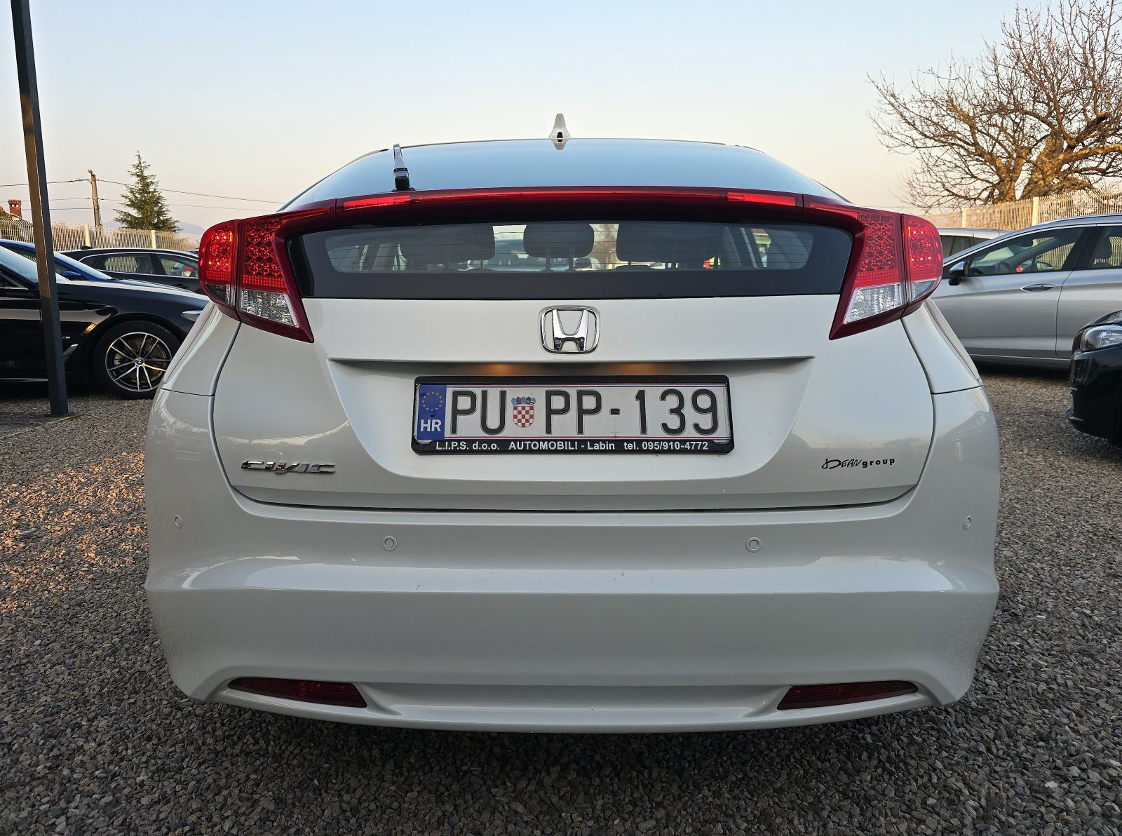 Honda Civic 1,6 i-DTEC 1.Vlasnik, servisna svi servisu u Hondi, PERLA, fotografija 5