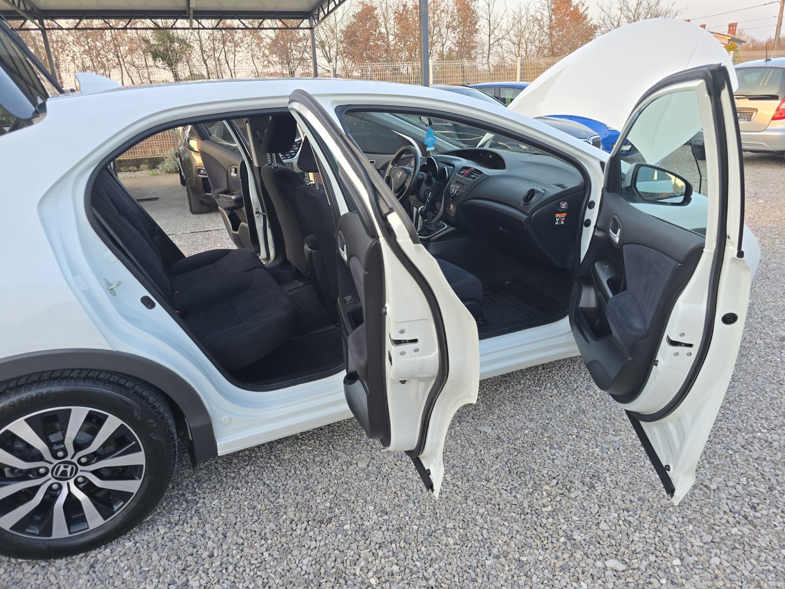 Honda Civic 1,6 i-DTEC 1.Vlasnik, servisna svi servisu u Hondi, PERLA, fotografija 15