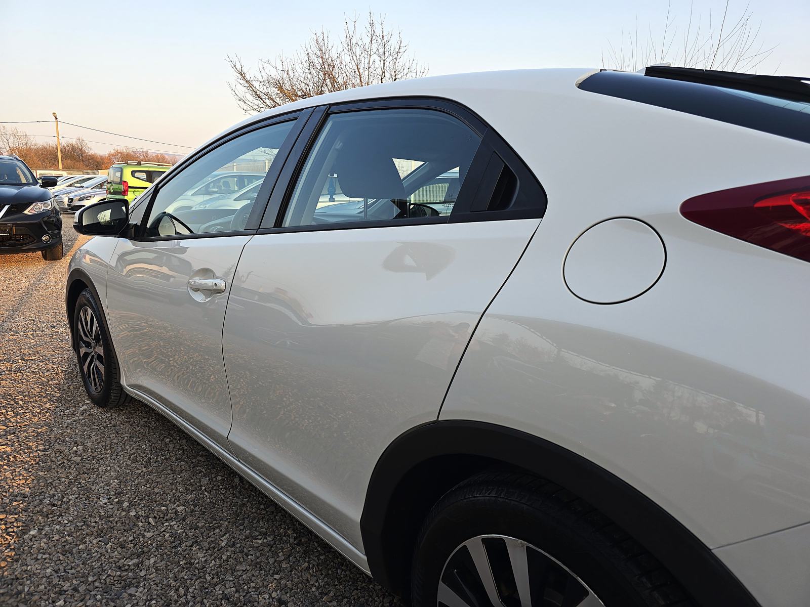 Honda Civic 1,6 i-DTEC 1.Vlasnik, servisna svi servisu u Hondi, PERLA, fotografija 3