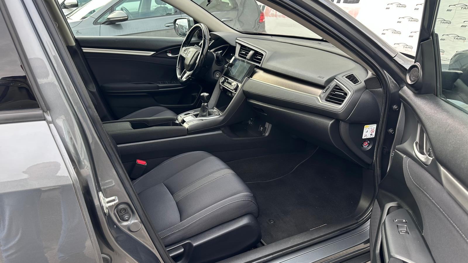 Honda Civic 1.6 DTEC Elegance, navi, kamera, alu felge, jamstvo..., fotografija 14