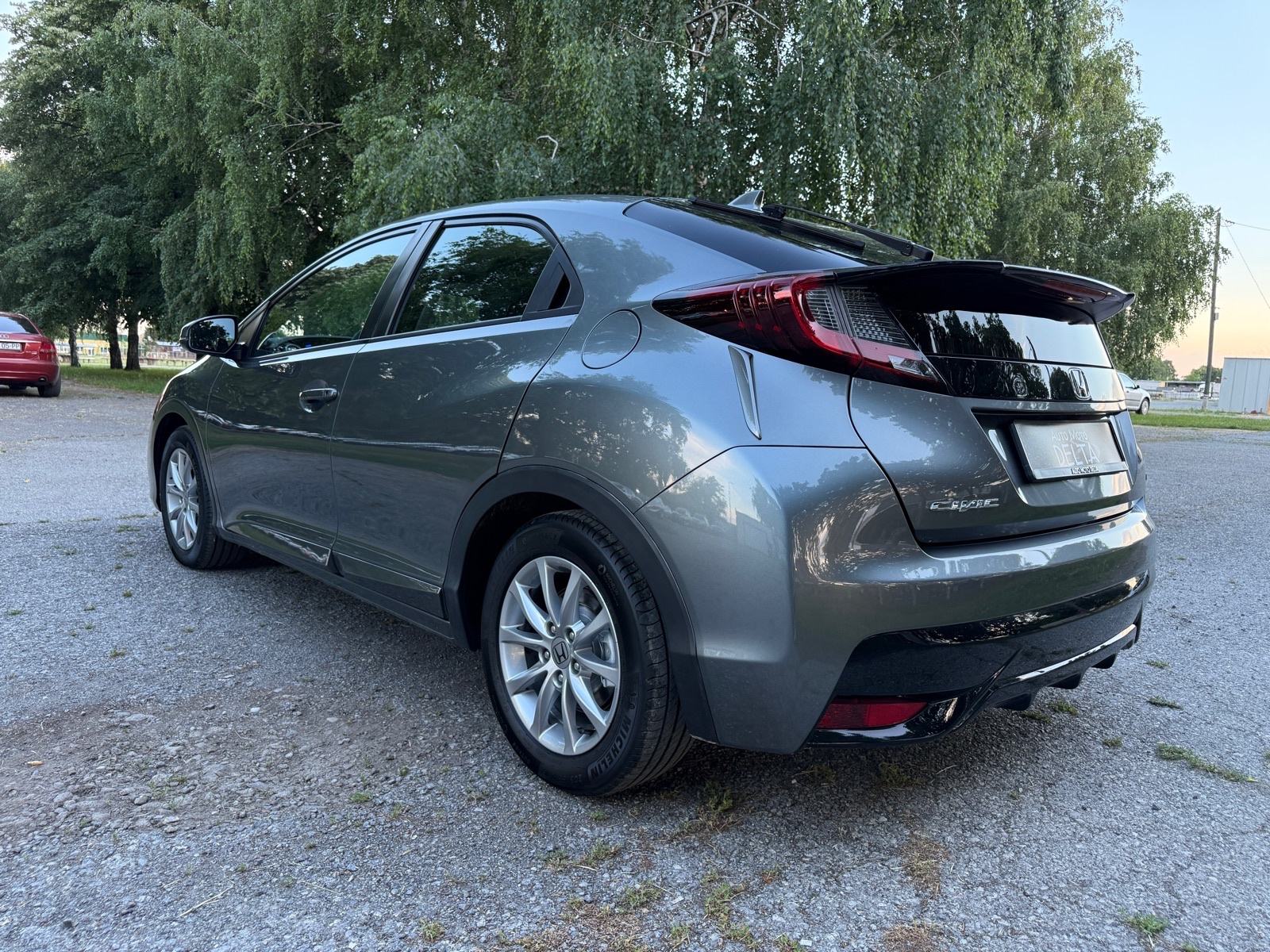 Honda Civic 1,6-LED-GR.SJEDALA-AUT. KLIMA-TEMPOMAT-100 000 km, fotografija 3
