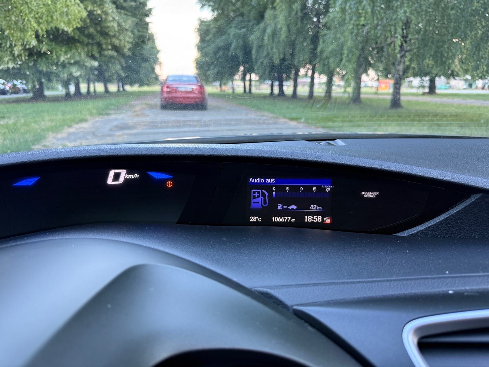 Honda Civic 1,6-LED-GR.SJEDALA-AUT. KLIMA-TEMPOMAT-100 000 km, fotografija 13