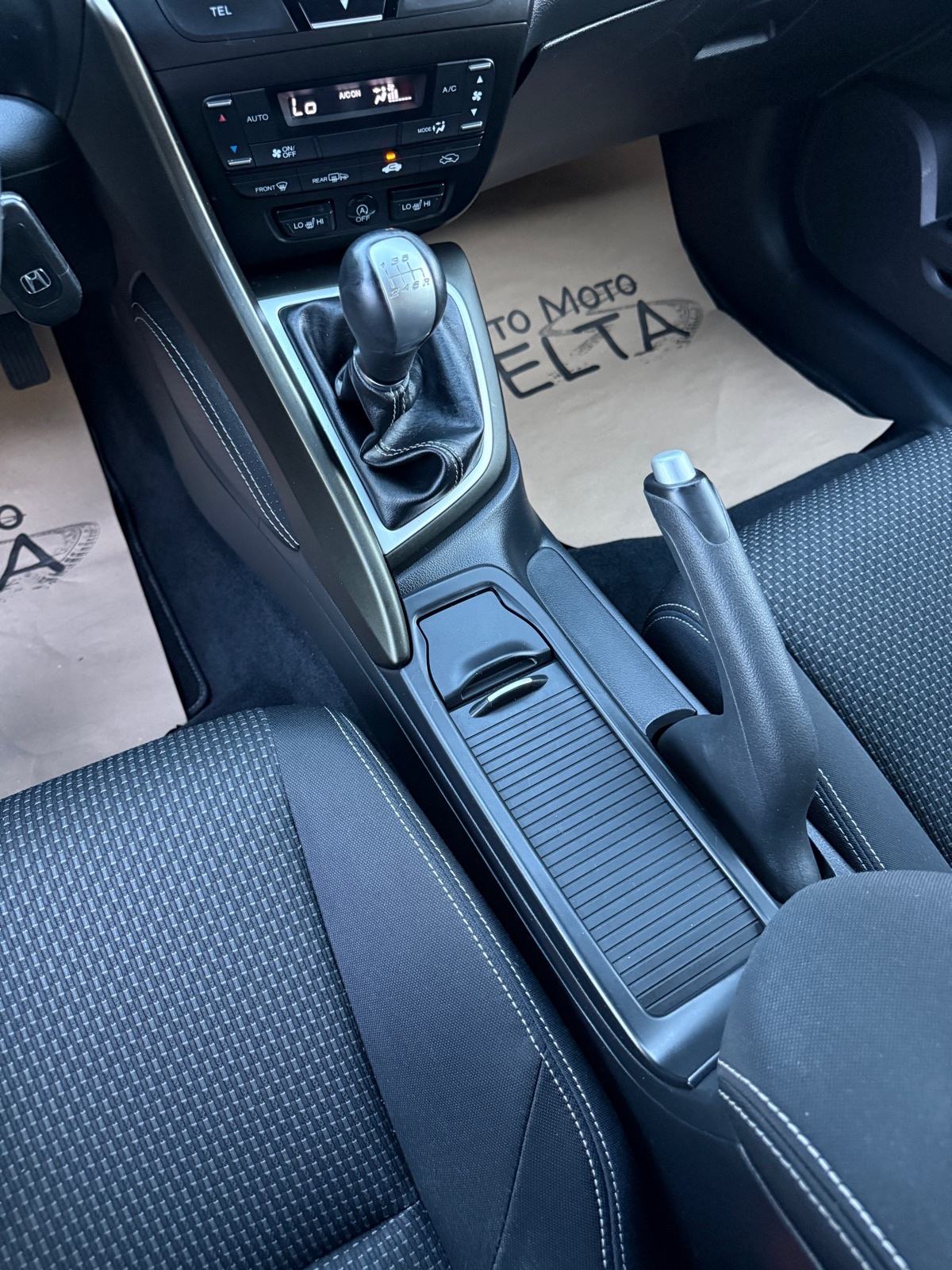 Honda Civic 1,6-LED-GR.SJEDALA-AUT. KLIMA-TEMPOMAT-100 000 km, fotografija 15