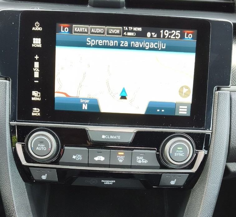 Honda Civic 1,6i DTEC**AKCIJA**TOP STANJE**AKCIJA**, fotografija 17