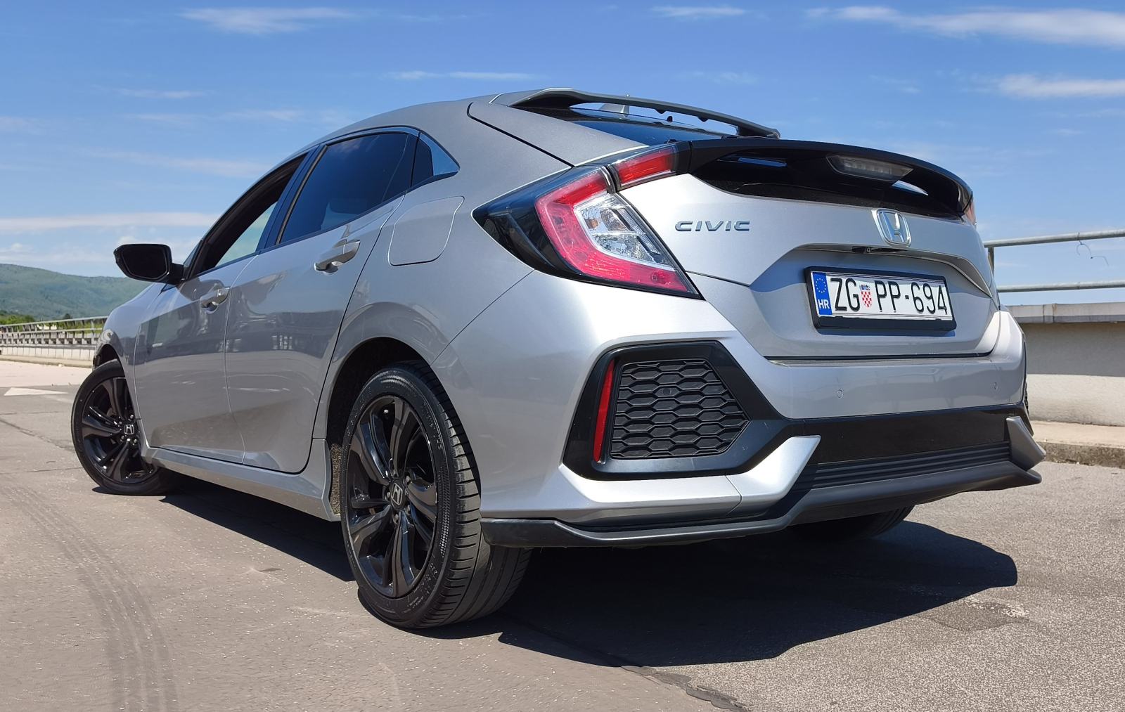 Honda Civic 1,6i DTEC ELEGANCE***TOP STANJE***REGISTRACIJA***AKCIJA**, fotografija 7