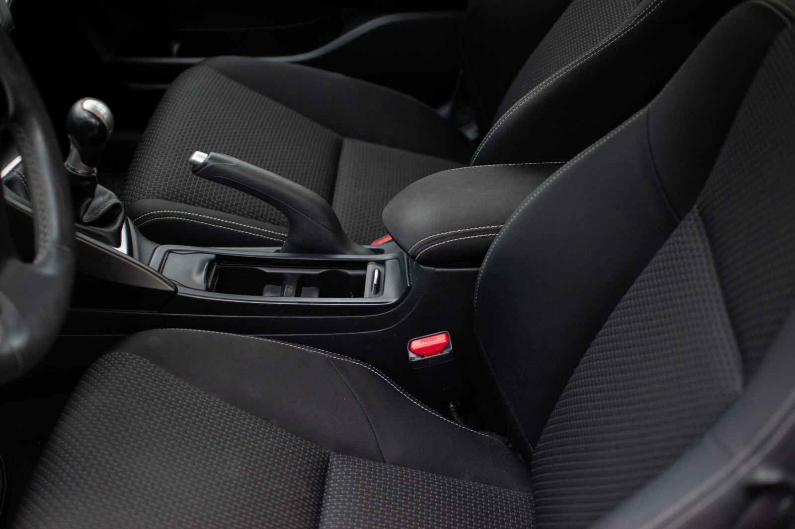 Honda Civic 1,8 V-TEC PRVI VLASNIK KAO NOVA!!!, fotografija 13
