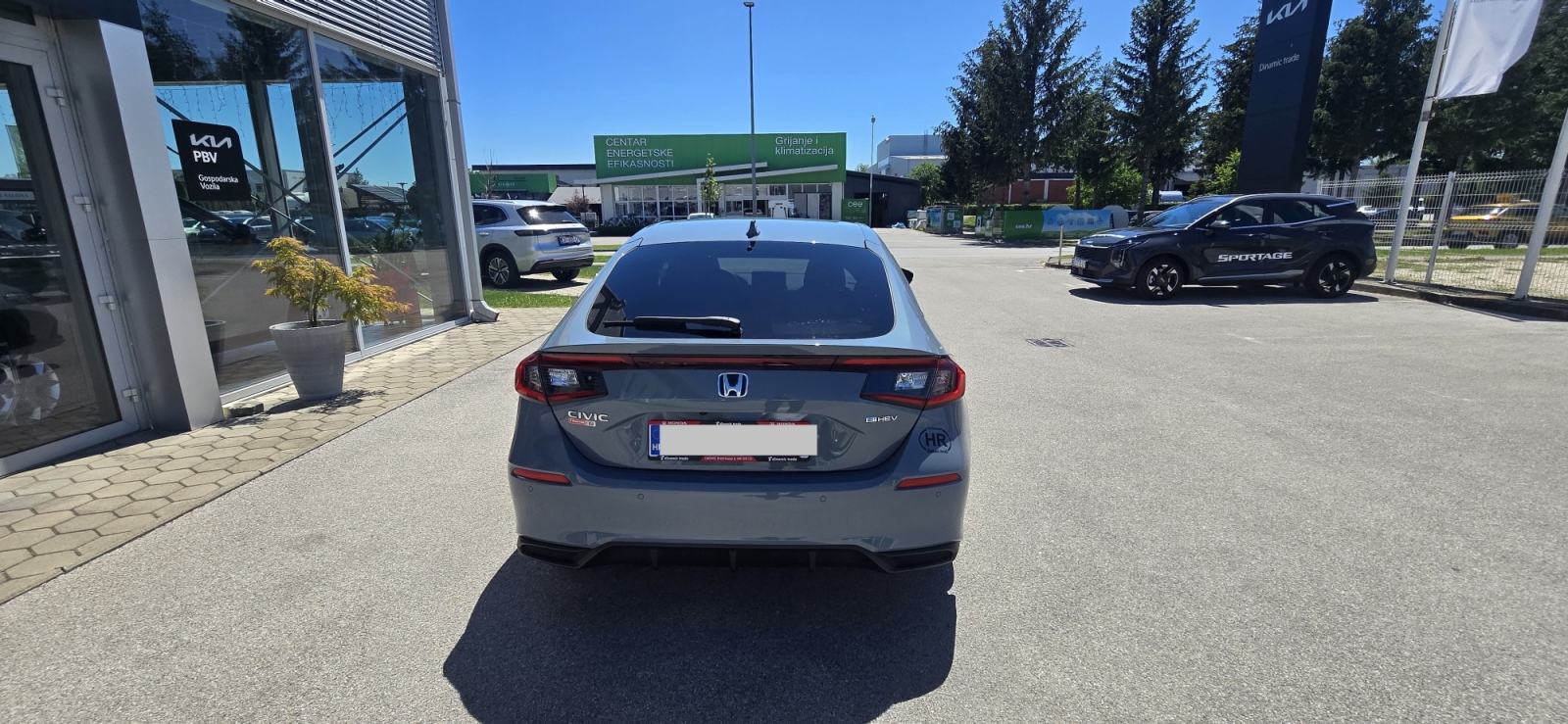 Honda Civic 2.0 automatik, fotografija 3