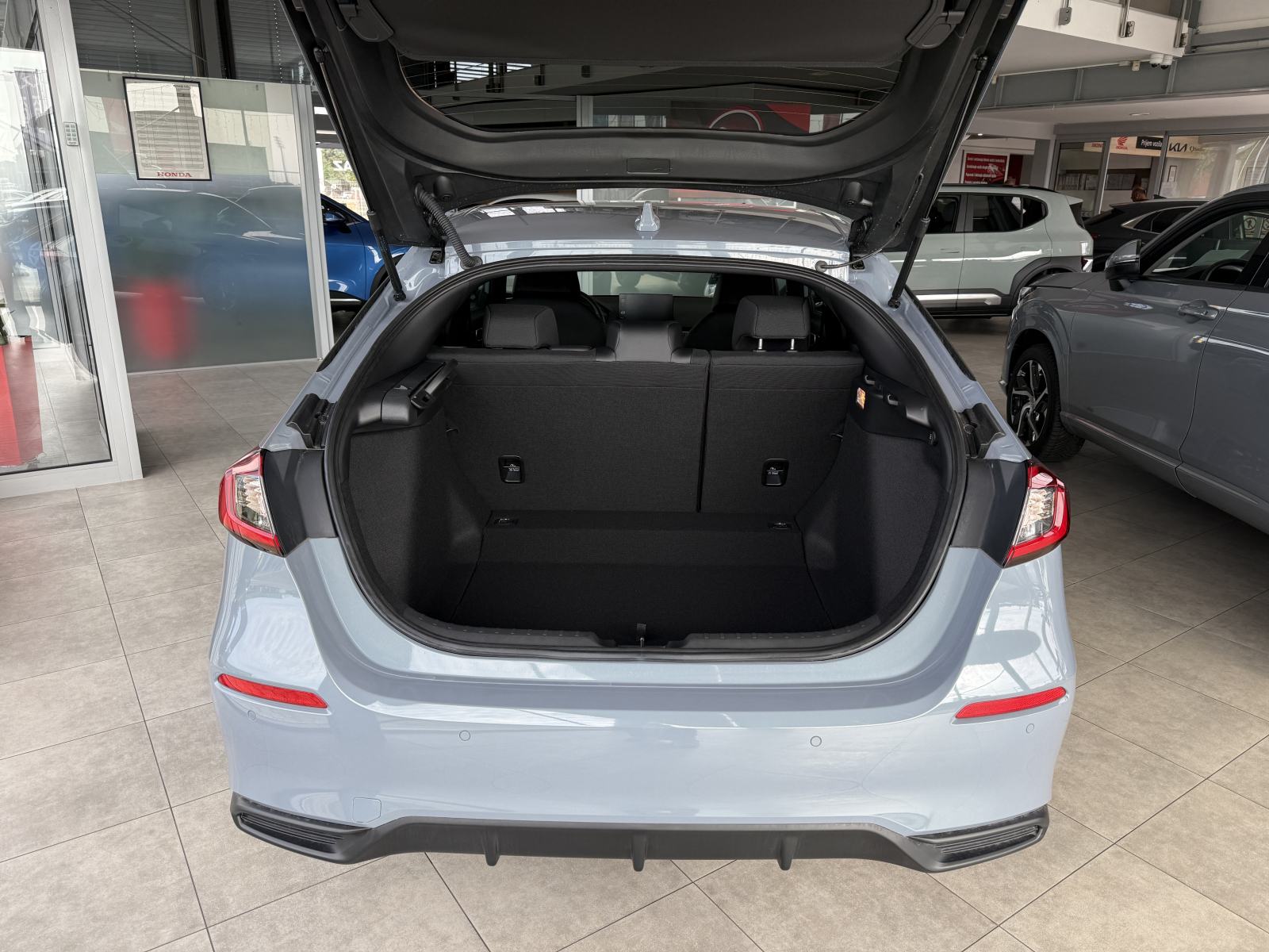 Honda Civic 2.0 Full Hybrid Sport, fotografija 15