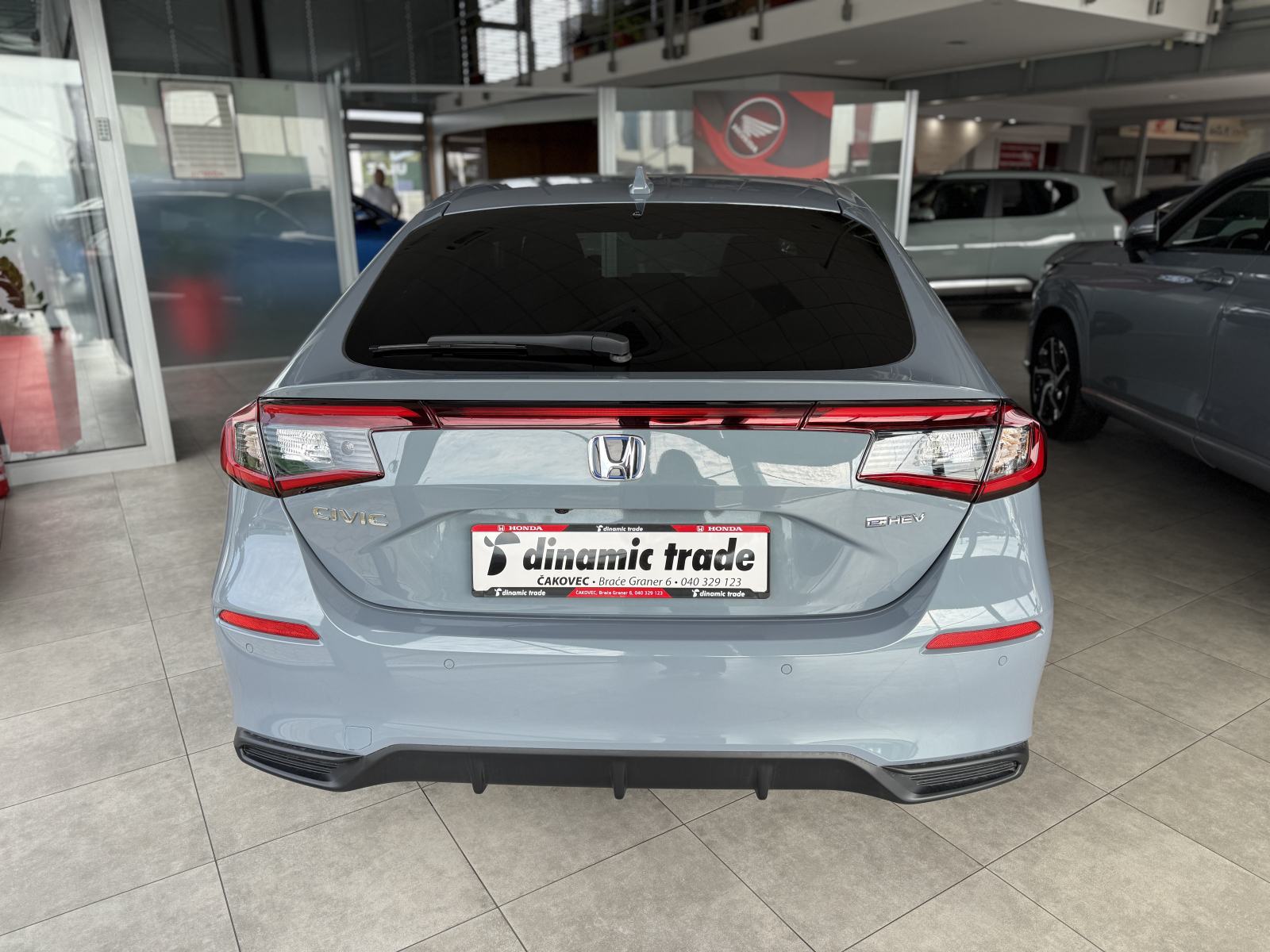Honda Civic 2.0 Full Hybrid Sport, fotografija 5