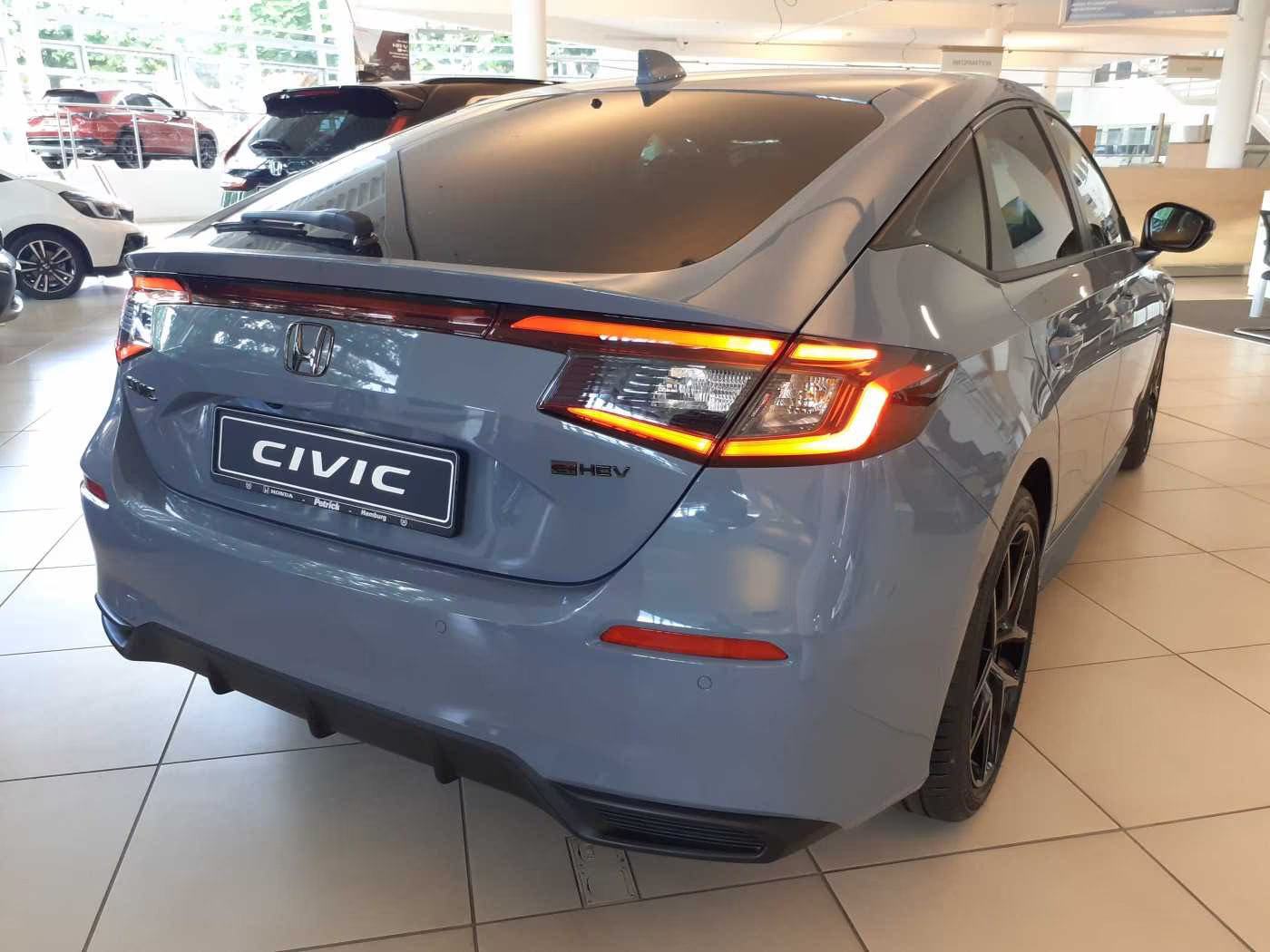 Honda Civic 2.0 Sport e:HEV blackEmblem LED navi gr.sj. PDCx2 kamera, fotografija 6