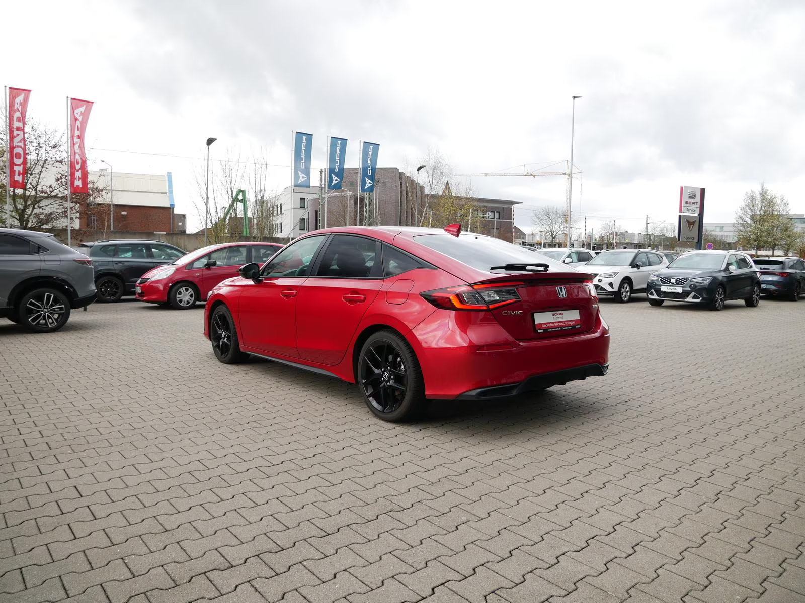 Honda Civic 2.0 Sport e:HEV LED navi gr.sj PDCx2 kamera keyless virt.k, fotografija 6