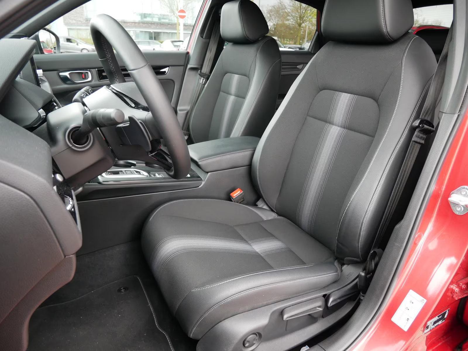 Honda Civic 2.0 Sport e:HEV LED navi gr.sj PDCx2 kamera keyless virt.k, fotografija 17
