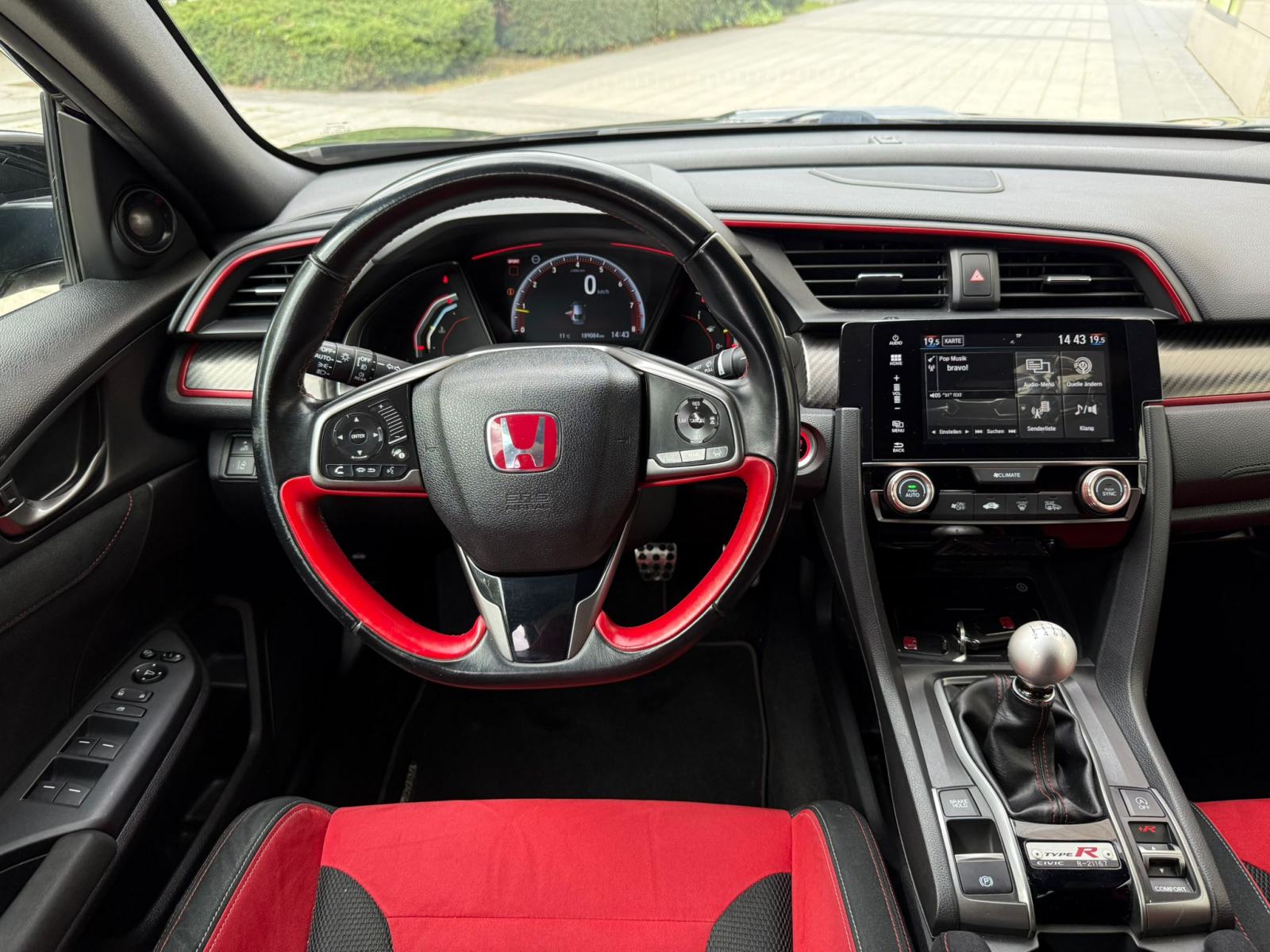 HONDA CIVIC 2.0 VTEC - GT R TYPE - 2019 GOD - 235 KW - TOP!, fotografija 18