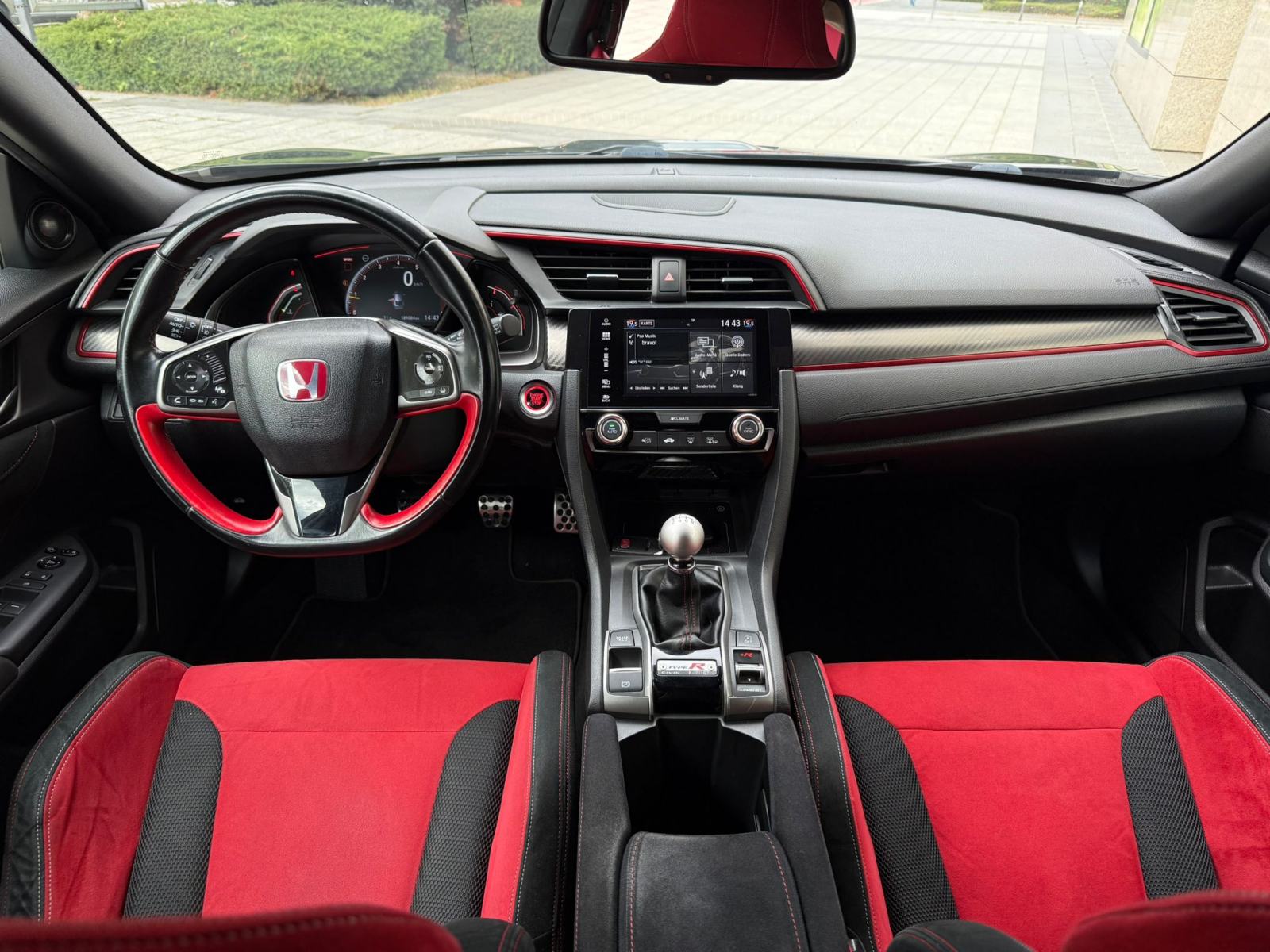 HONDA CIVIC 2.0 VTEC - GT R TYPE - 2019 GOD - 235 KW - TOP!, fotografija 17