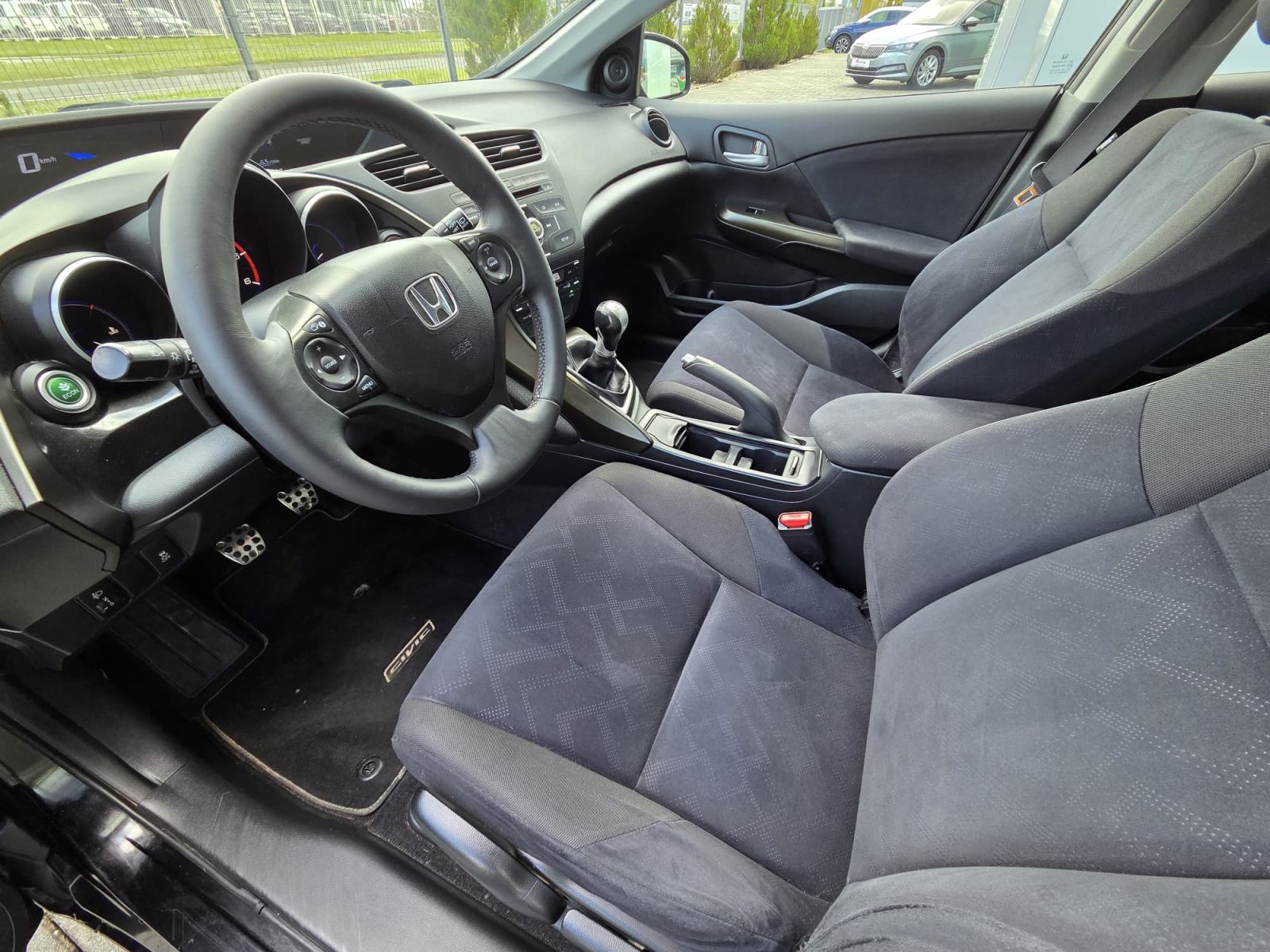 Honda Civic 2,2 I-DTEC Sport*HR.VOZILO*, fotografija 8