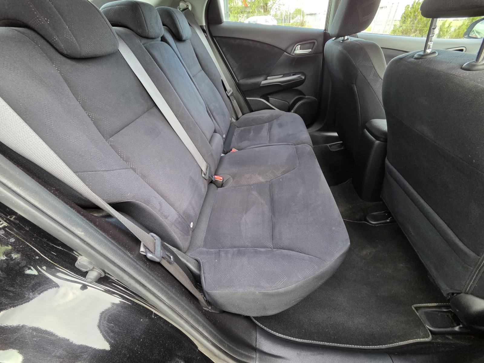 Honda Civic 2,2 I-DTEC Sport*HR.VOZILO*, fotografija 13