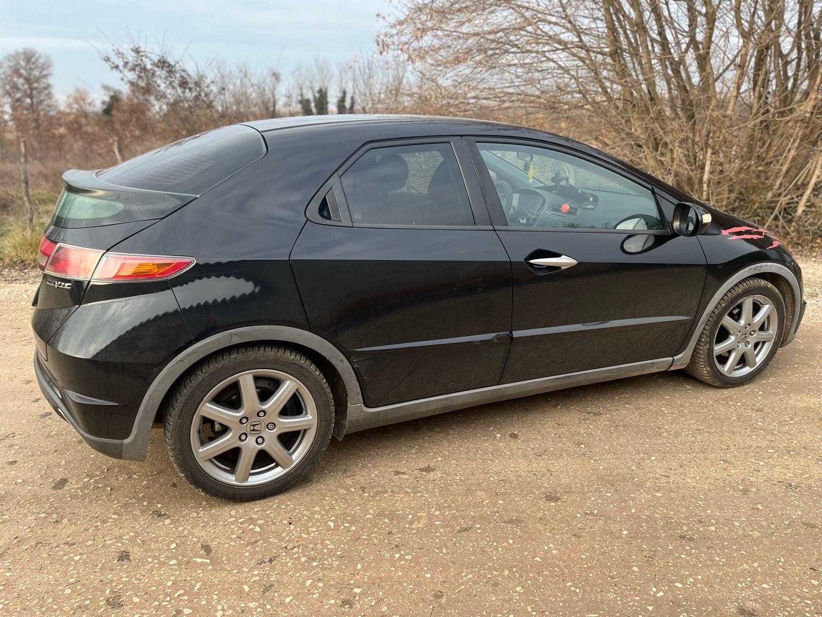 Honda Civic 2,2 - ODLIČNO STANJE / REGISTRIRAN DO 03/2027, fotografija 4
