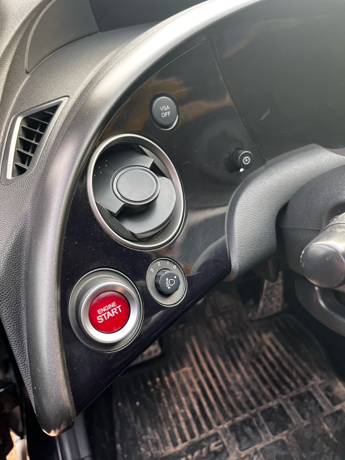 Honda Civic 2,2 - ODLIČNO STANJE / REGISTRIRAN DO 03/2027, fotografija 13