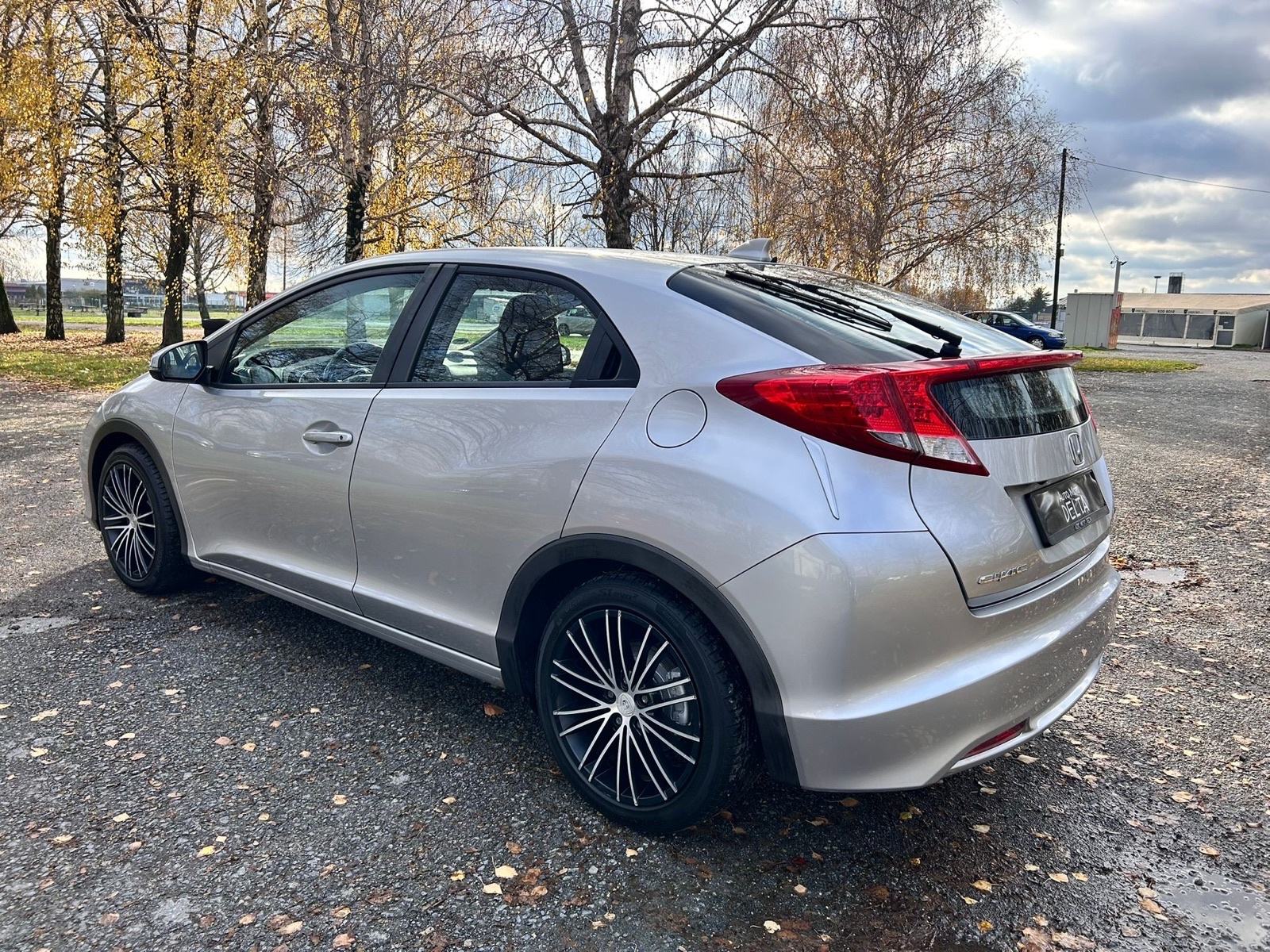 Honda Civic 2,2 Sport-PRVI VLASNIK-R. KAMERA-TEMPOMAT, fotografija 3