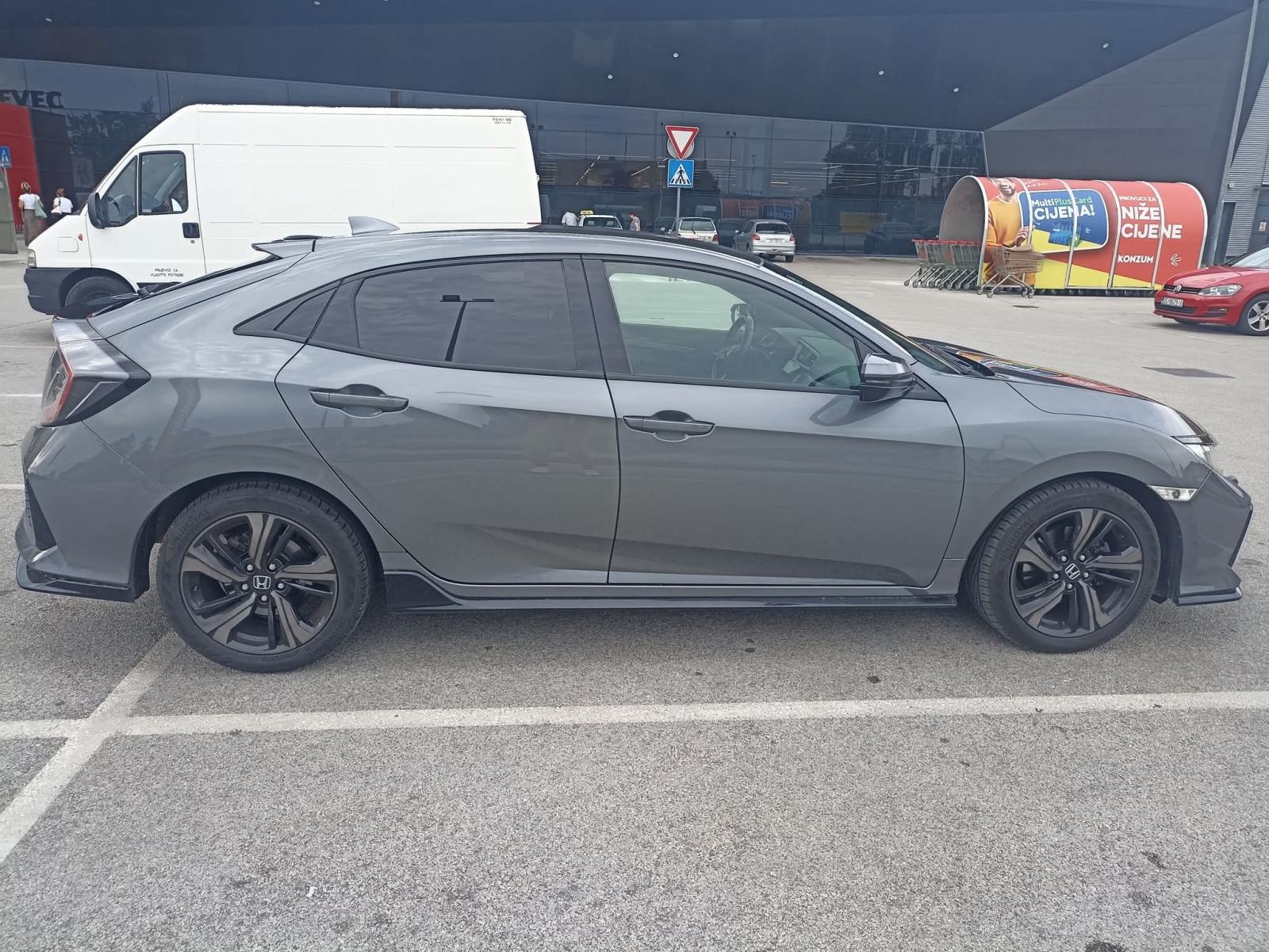 Honda Civic 1,5 T Sport, fotografija 4