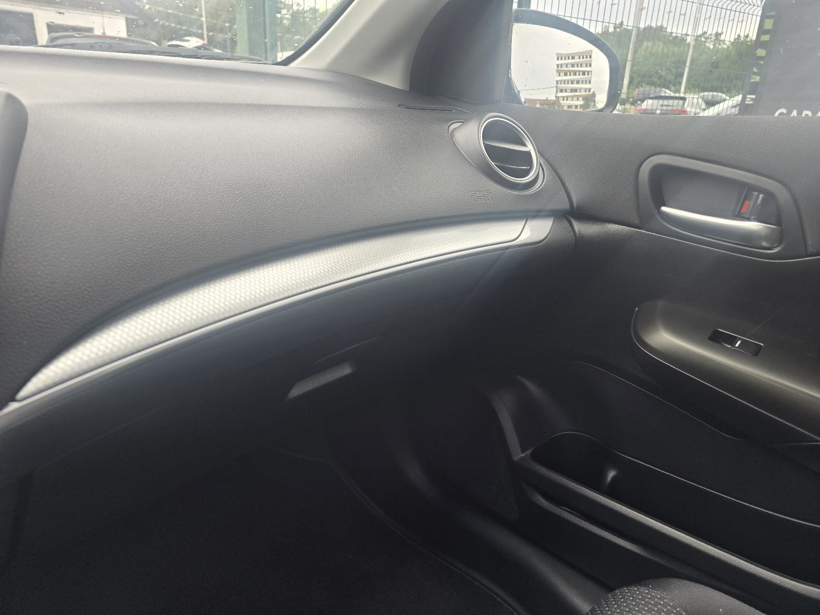 Honda Civic HB 1,6 DETEC, fotografija 12
