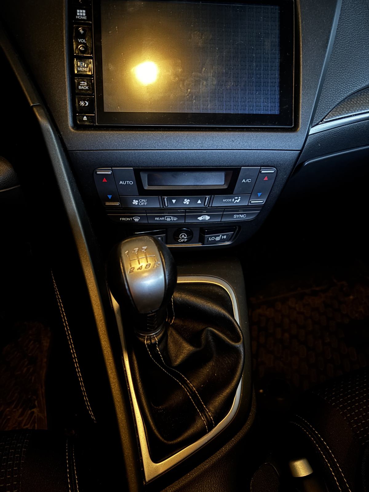 Honda Civic HB 1.6 iDtec SPORT-rega do 30.07.2027., fotografija 12
