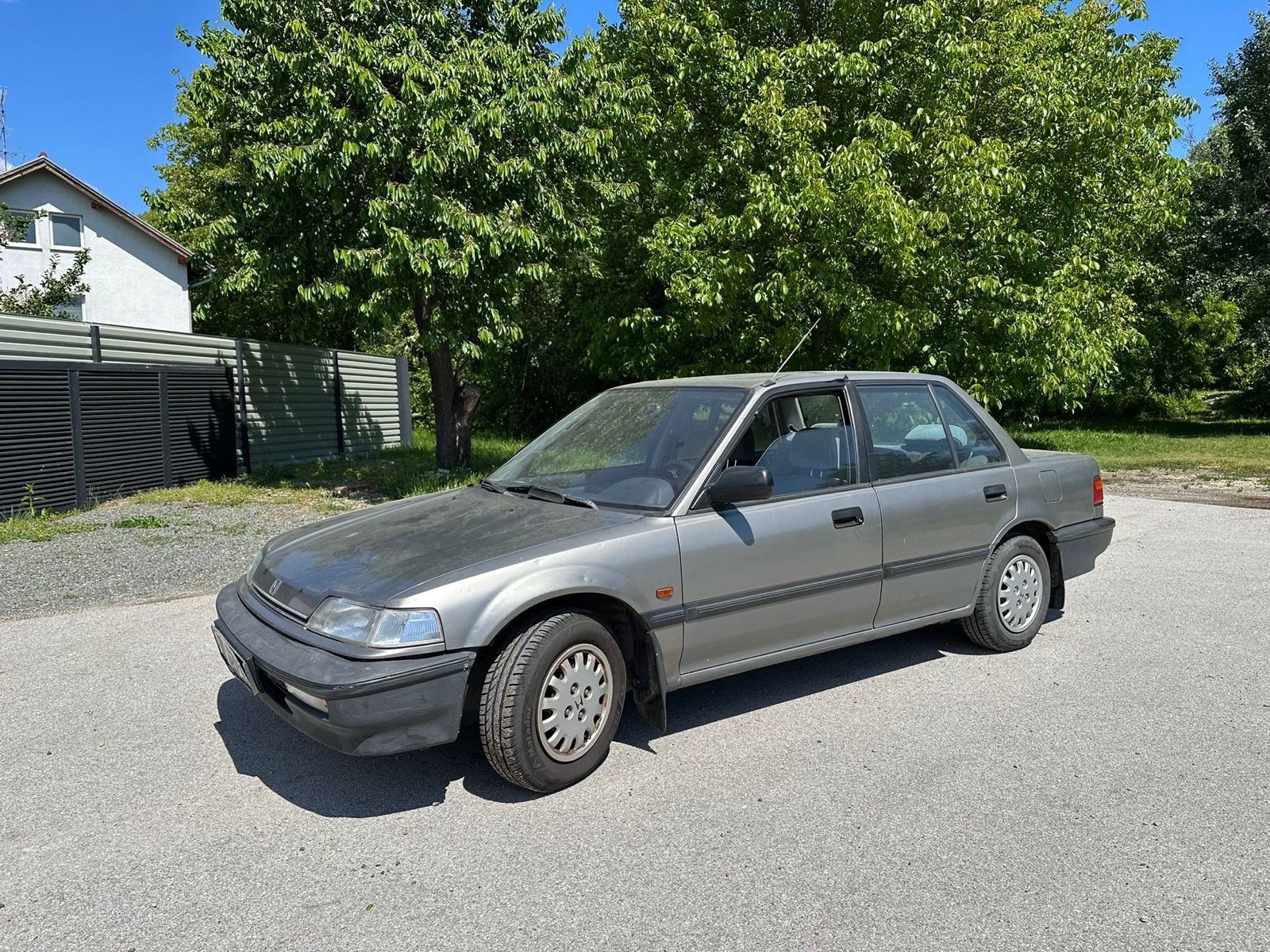 Honda Civic Sedan 1.5, fotografija 11