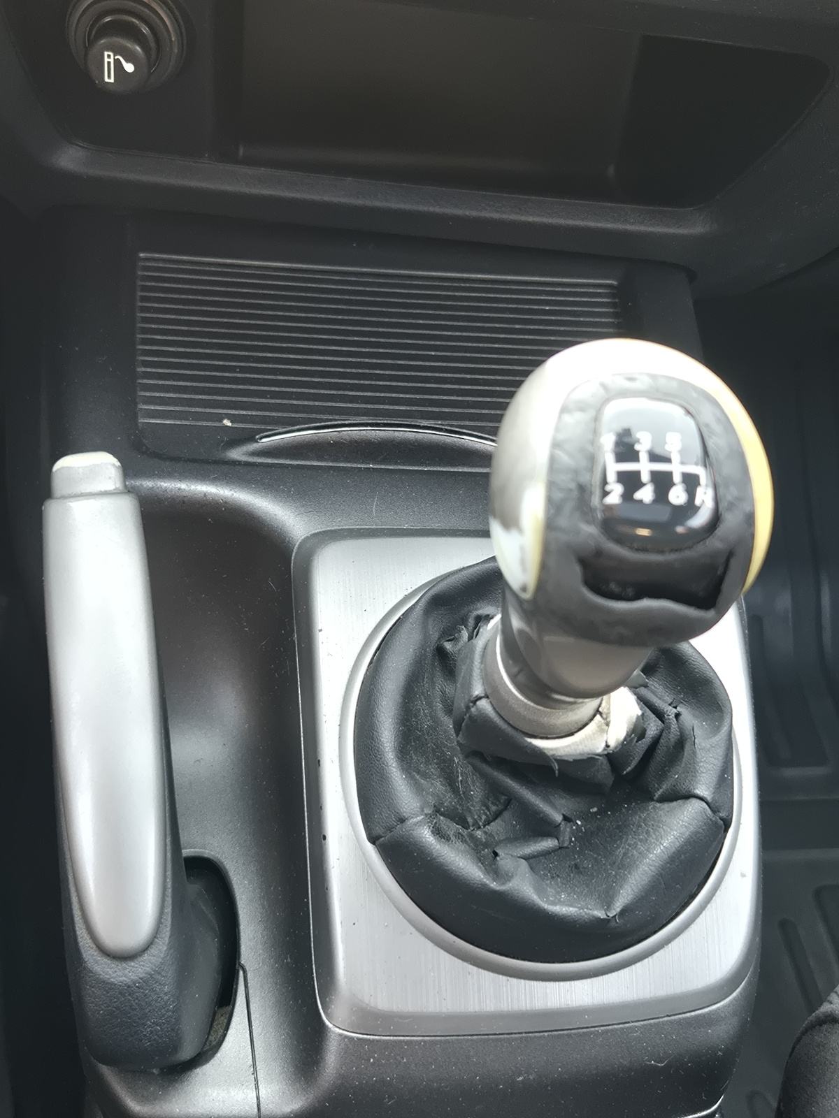 Honda Civic Sedan 1.8 ES, fotografija 15