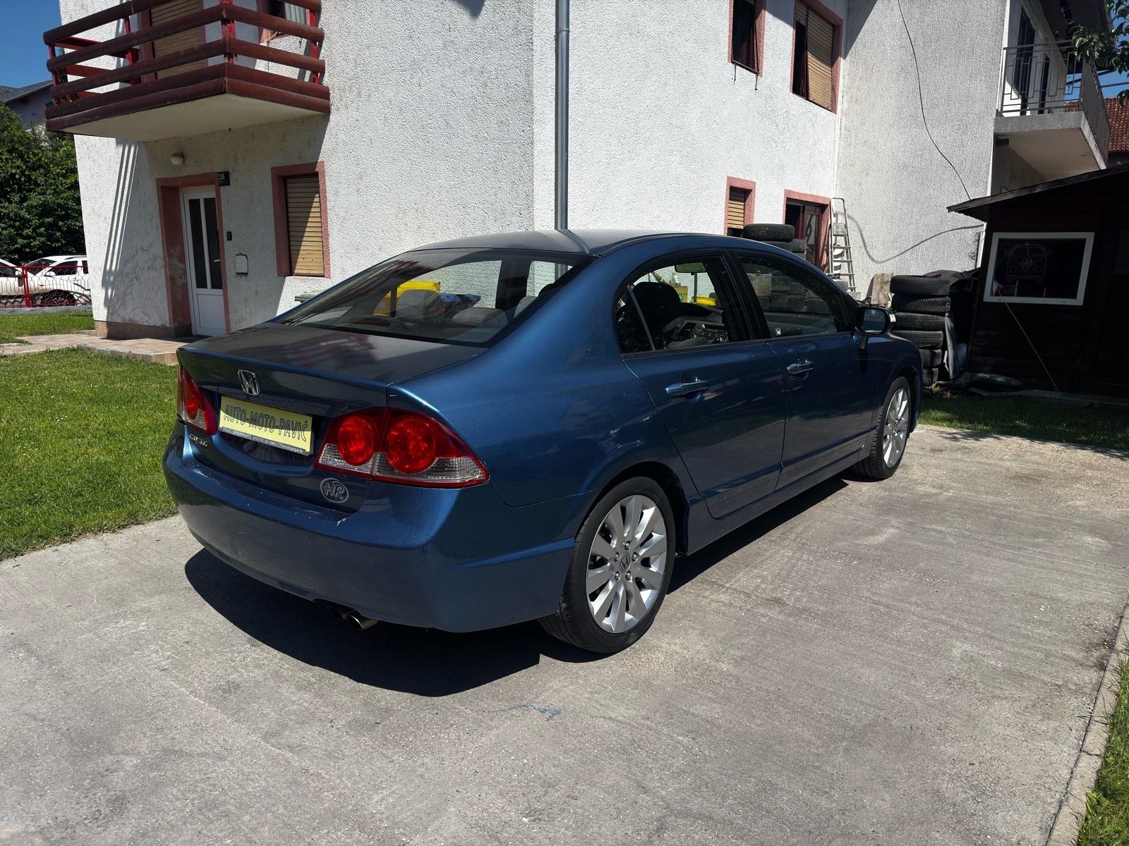 Honda Civic Sedan 1.8i automatik, fotografija 5