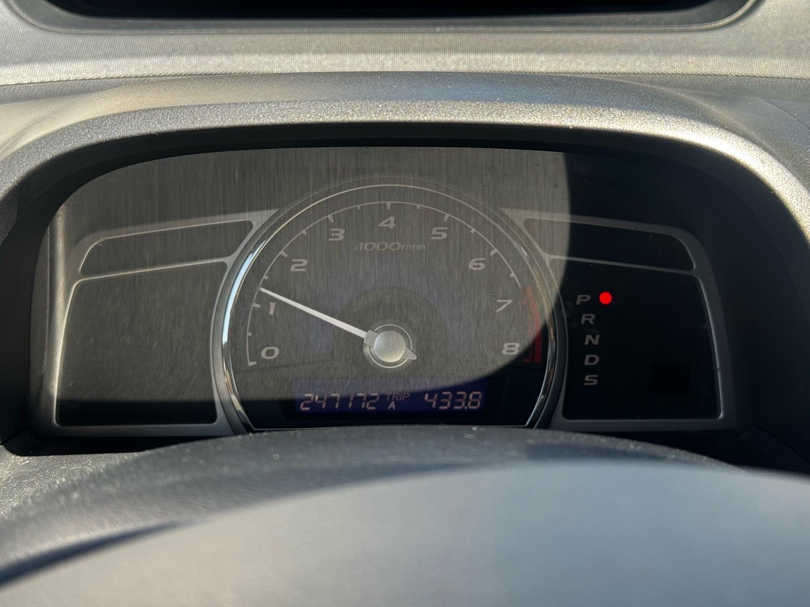 Honda Civic Sedan 1.8i automatik, fotografija 12