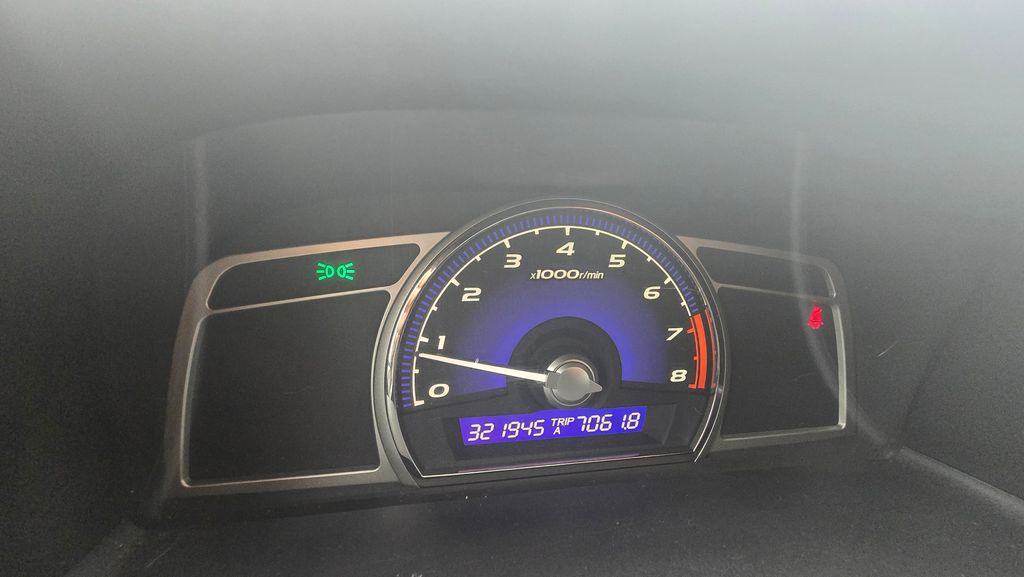 Honda Civic Sedan ES 1.8 i-VTEC, fotografija 8