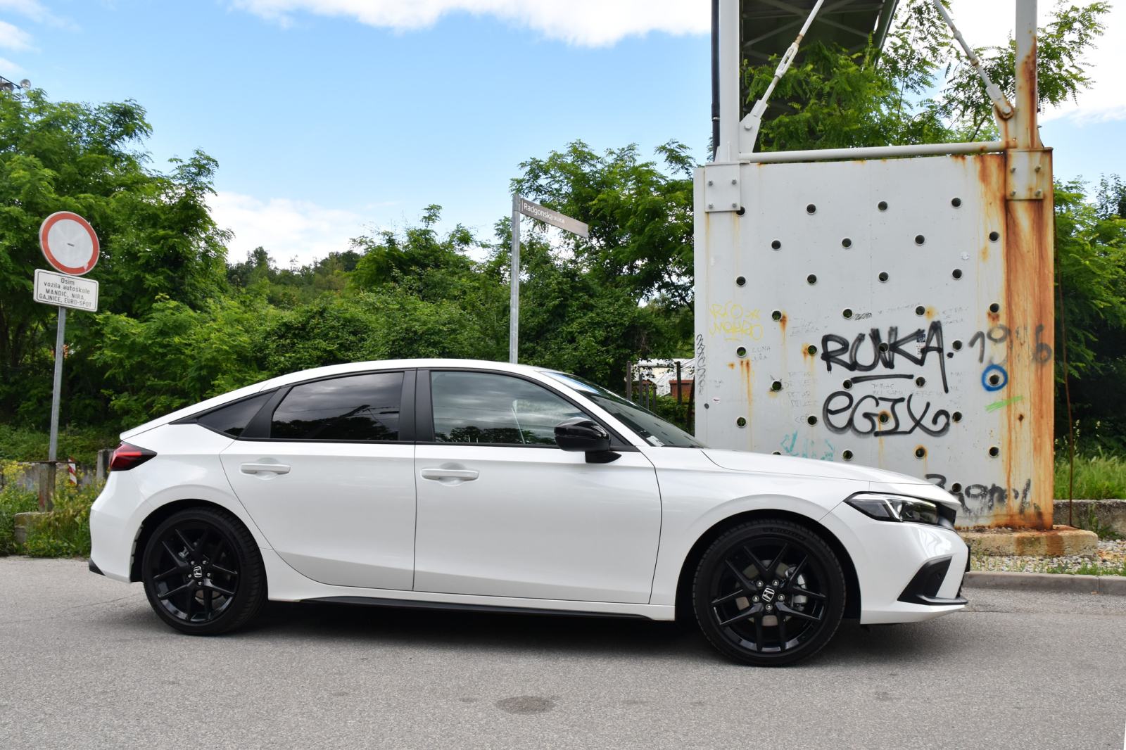 Honda Civic SPORT eHEV, HR auto, star 6 mj, fotografija 2