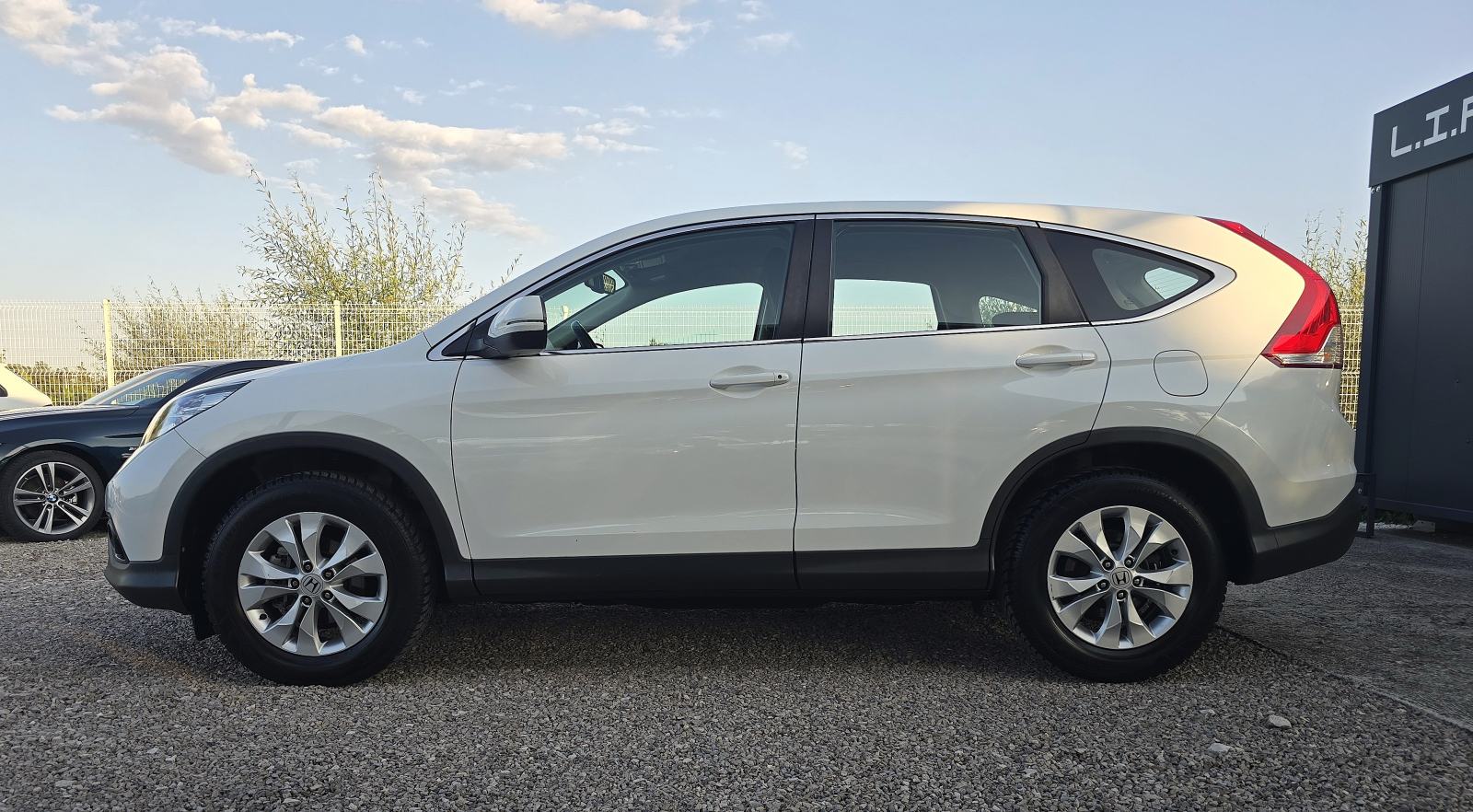 Honda CR-V 1,6 i-DTEC od 1. Vlasnika, servisna, PERLA bijela, KAO NOVA, pogled izvana - slika 2