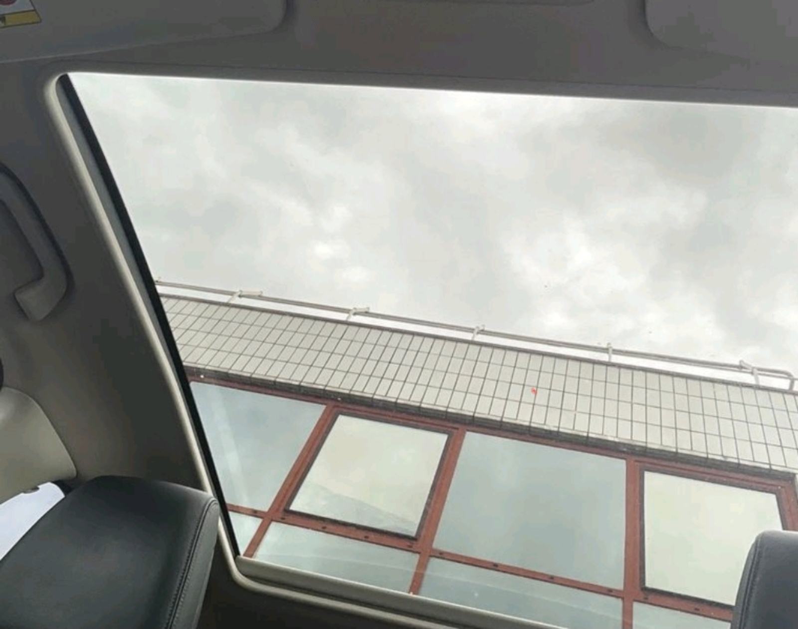 Honda CR-V 1,6 i-DTEC 4x4 automatik, fotografija 11