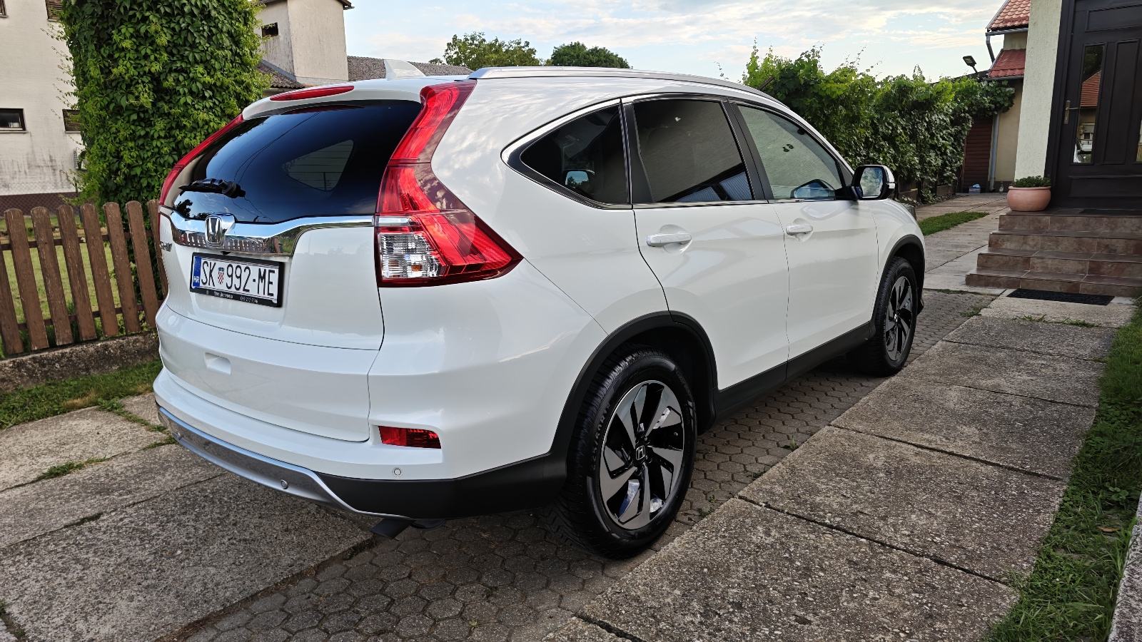 Honda CR-V 1,6 i-DTEC Lifestyle. 4x4 160ks. Navi.Kamera.Koža/Alkantar, fotografija 6
