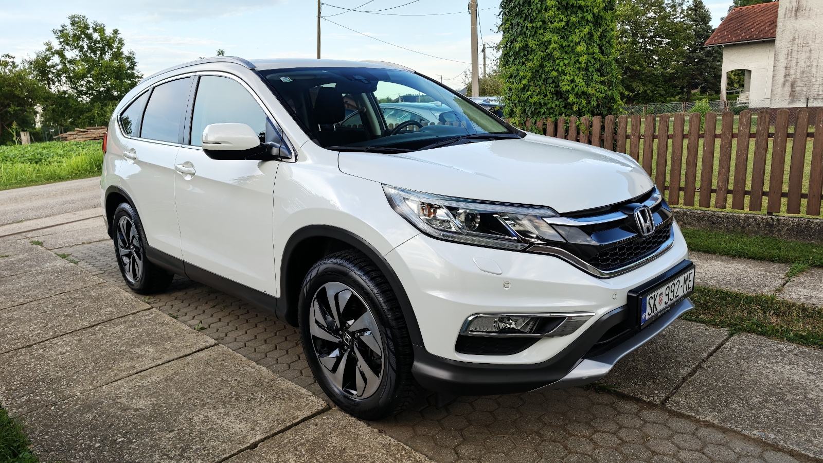 Honda CR-V 1,6 i-DTEC Lifestyle. 4x4 160ks. Navi.Kamera.Koža/Alkantar, fotografija 3