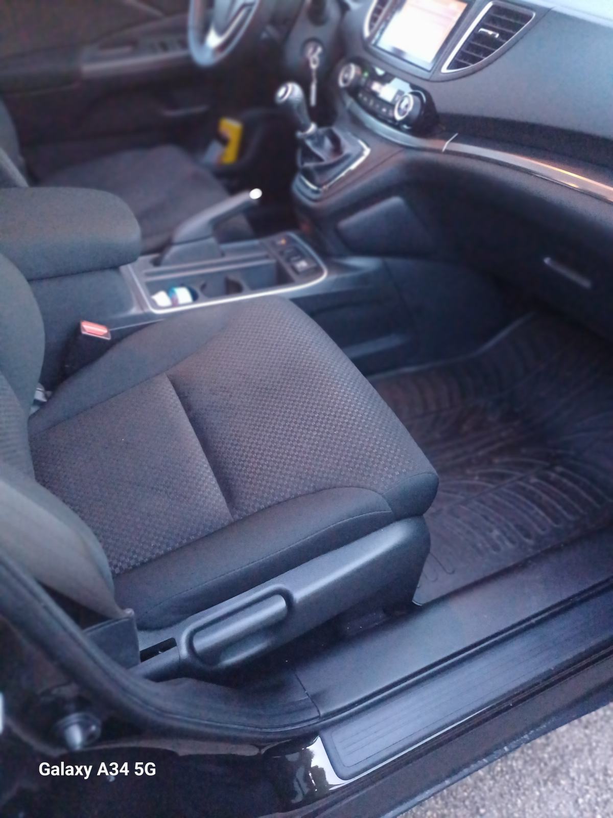 Honda CR-V 1,6 i-DTEC, fotografija 9