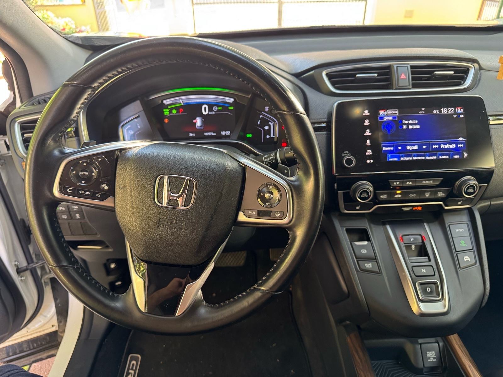 Honda CR-V 2,0 hybrid, automatik, u PDV-u, 2 seta kotaca, fotografija 9